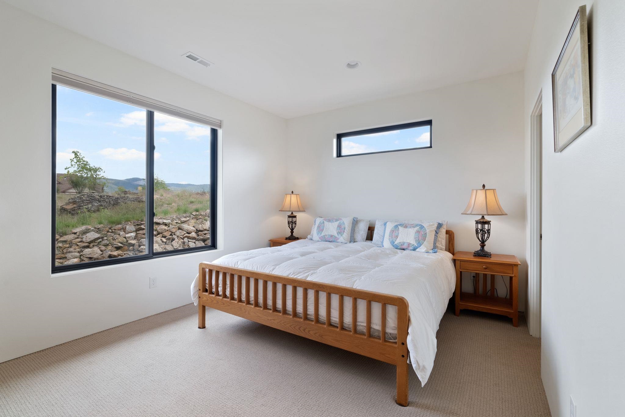 160 N Legend Tree Dr