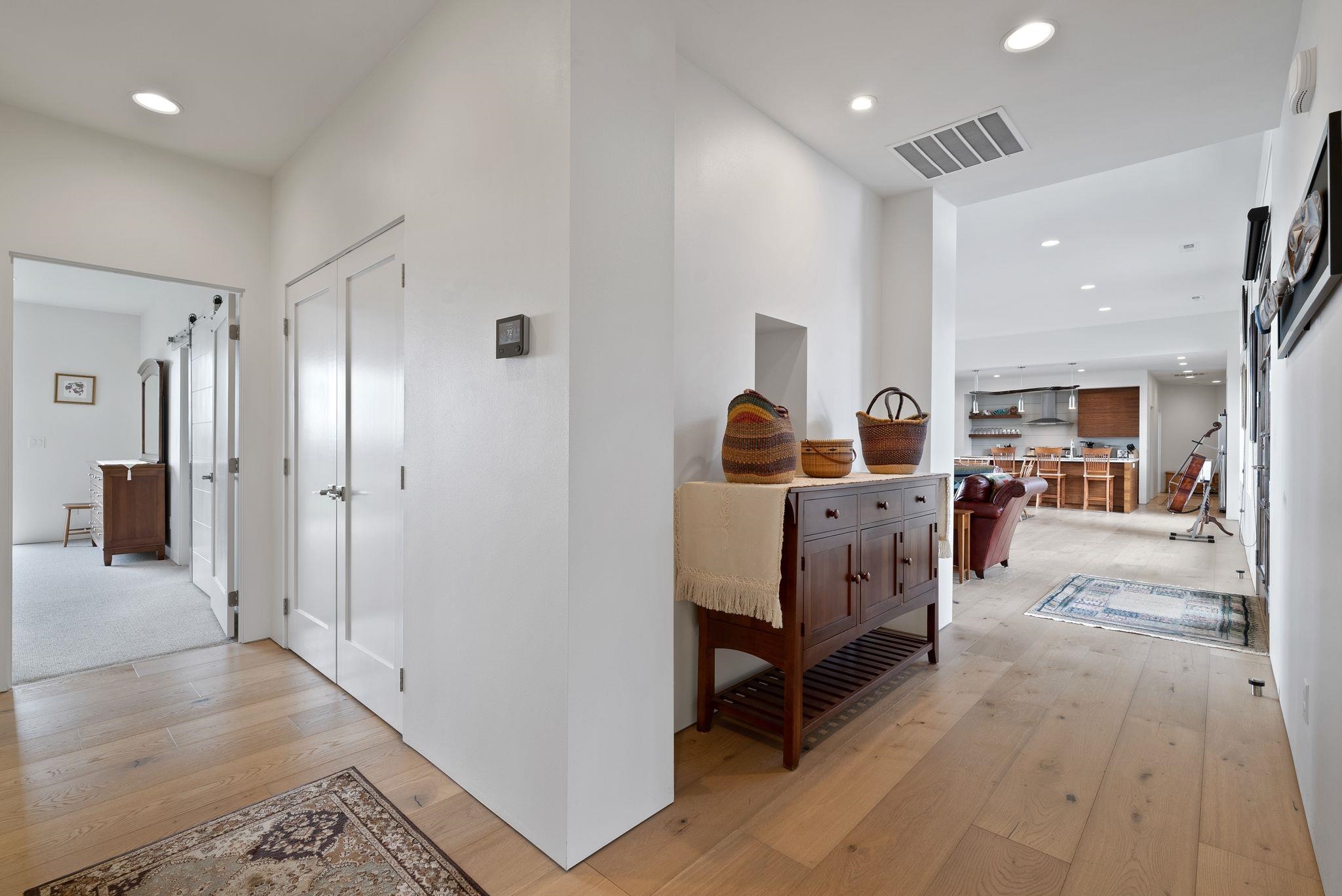 160 N Legend Tree Dr