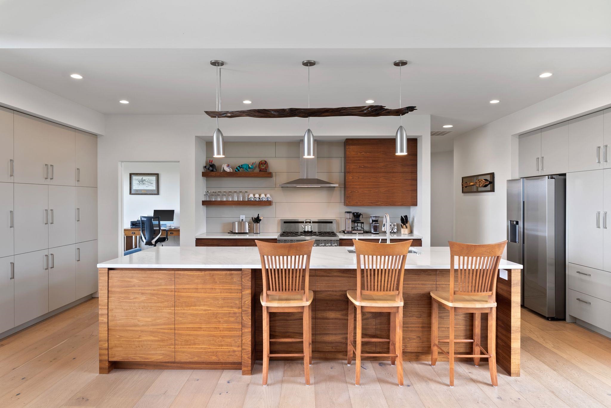 160 N Legend Tree Dr