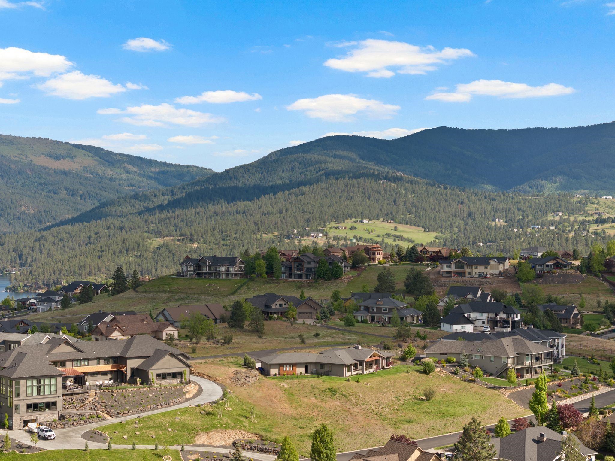 160 N Legend Tree Dr