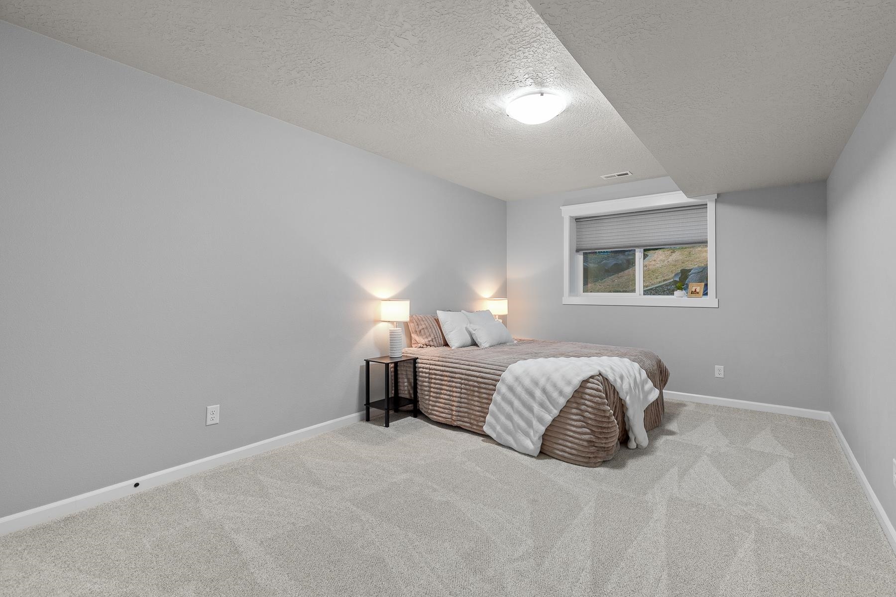 286 N Legacy Ridge Dr