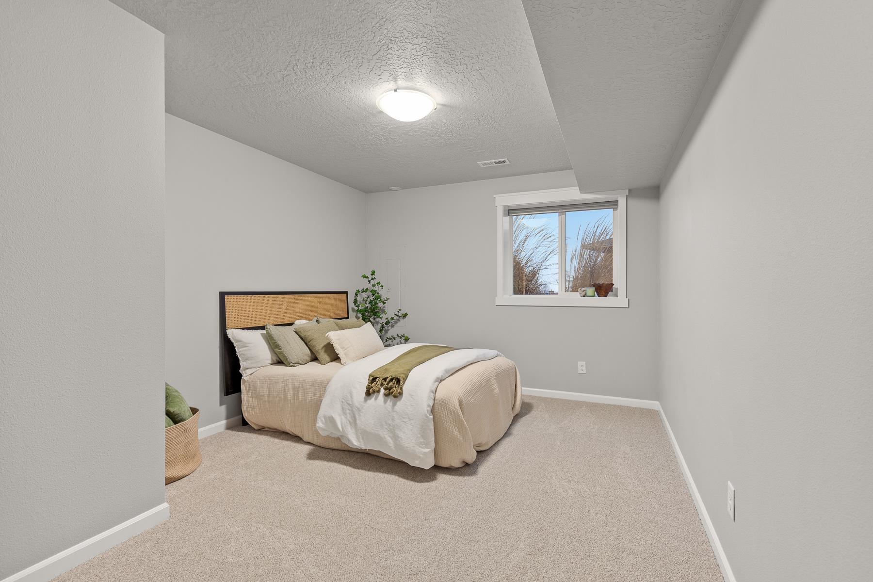 286 N Legacy Ridge Dr