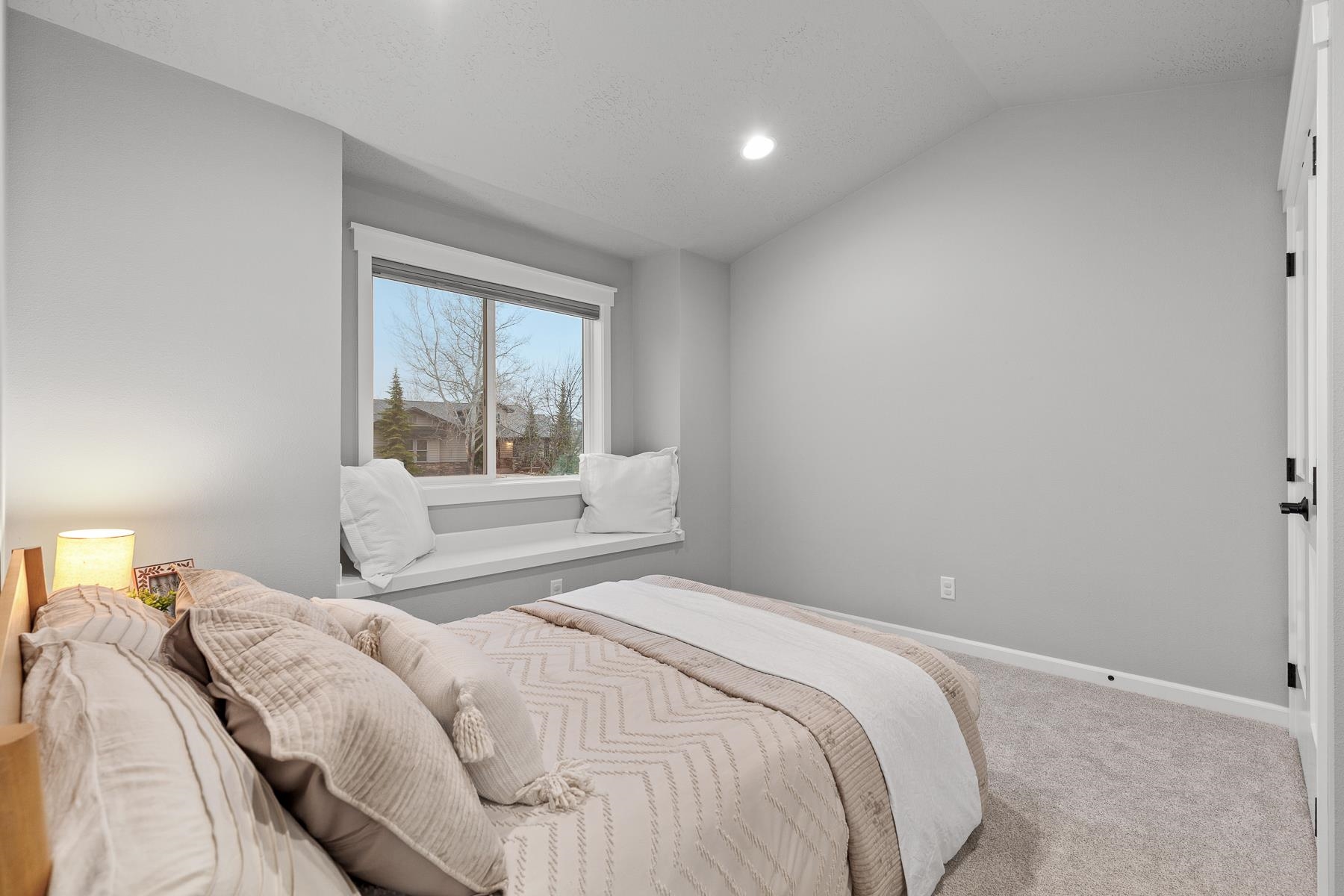 286 N Legacy Ridge Dr