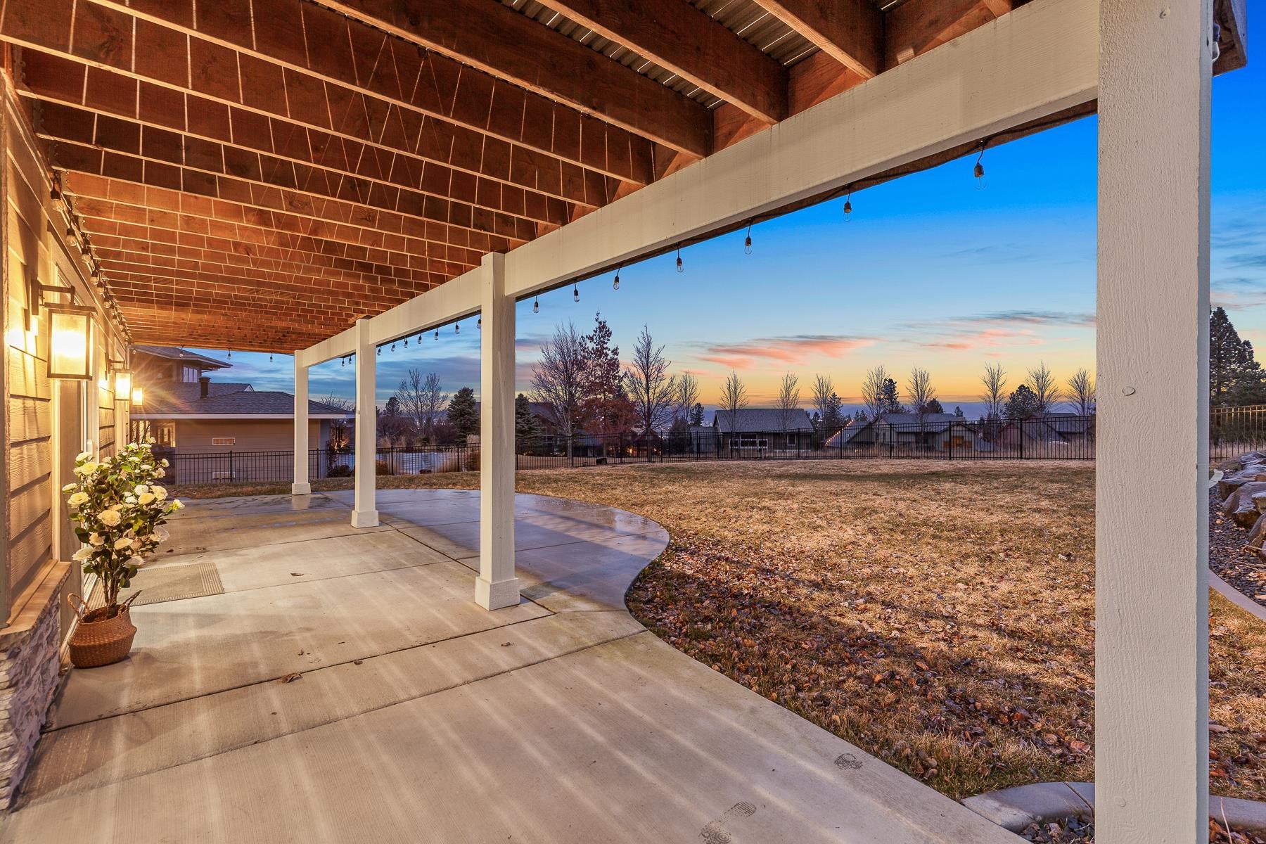 286 N Legacy Ridge Dr