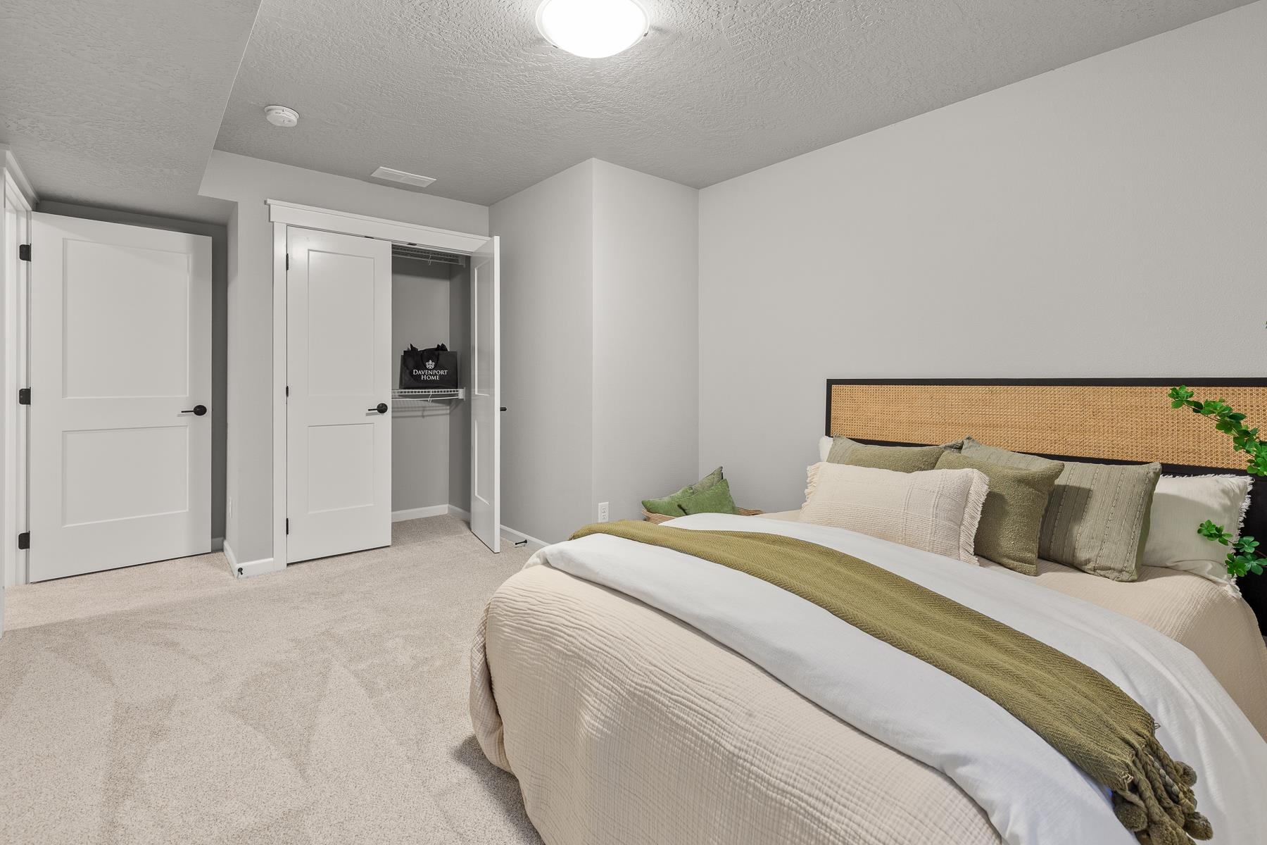 286 N Legacy Ridge Dr