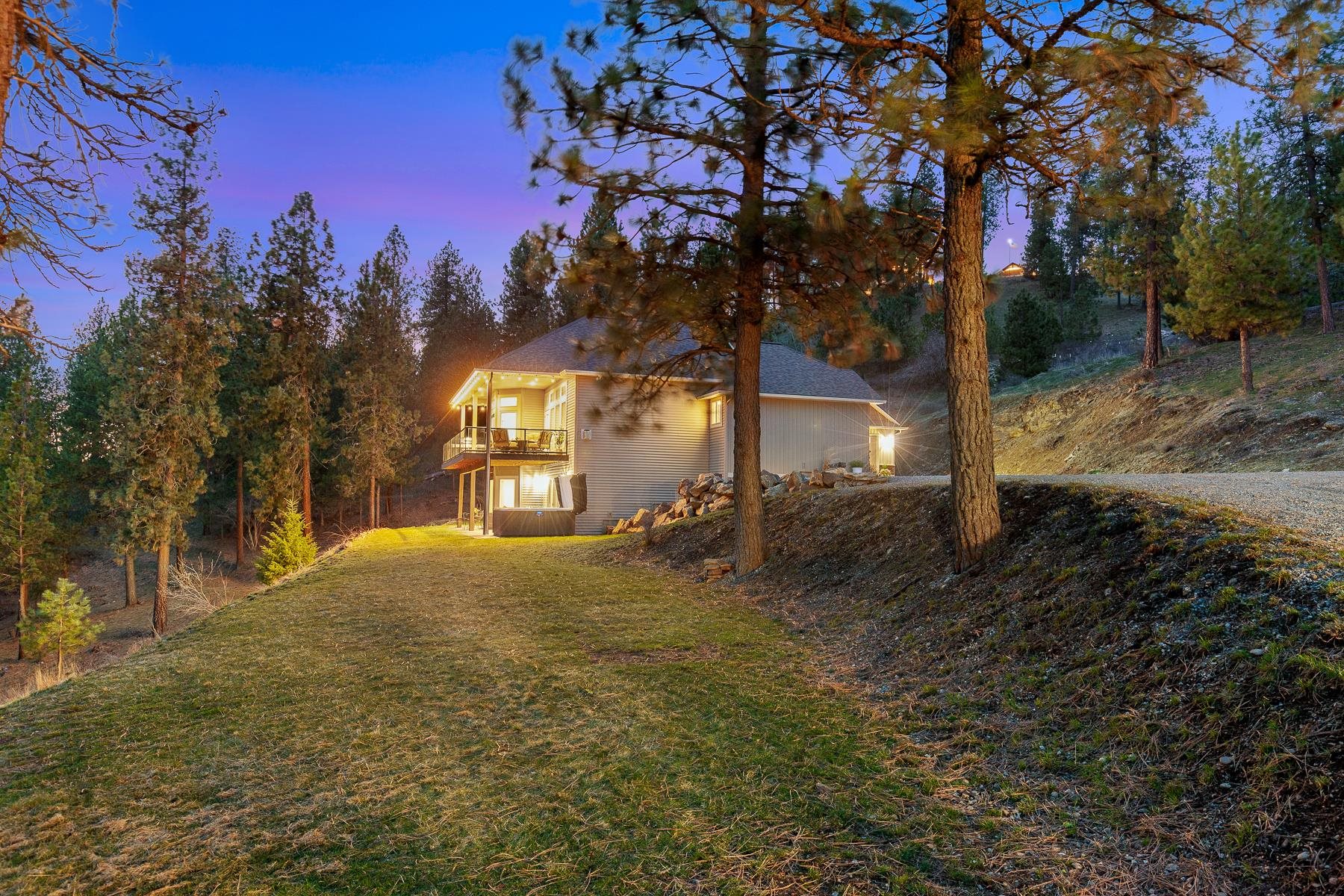 10309 N Lookout View Ln