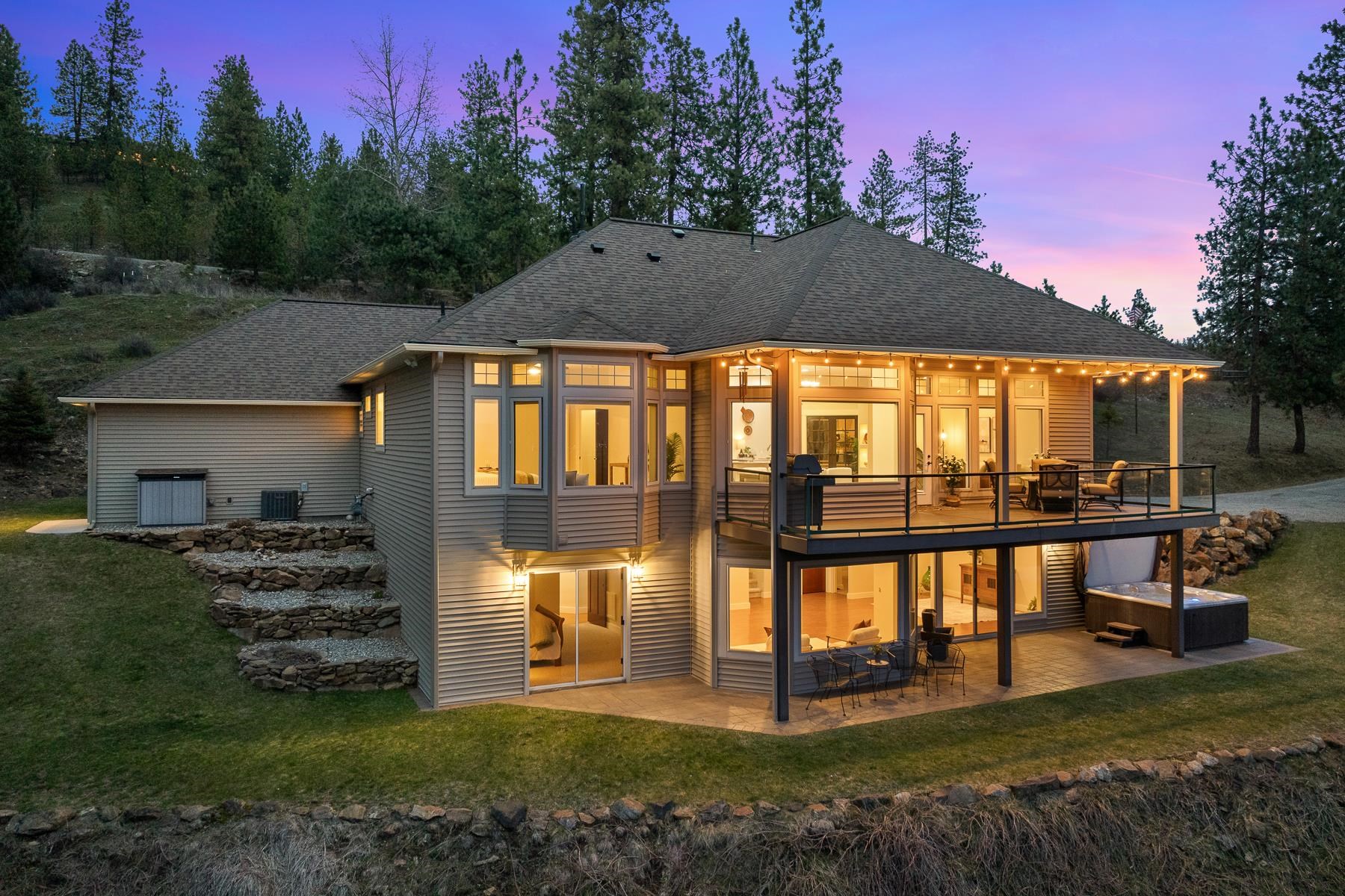 10309 N Lookout View Ln