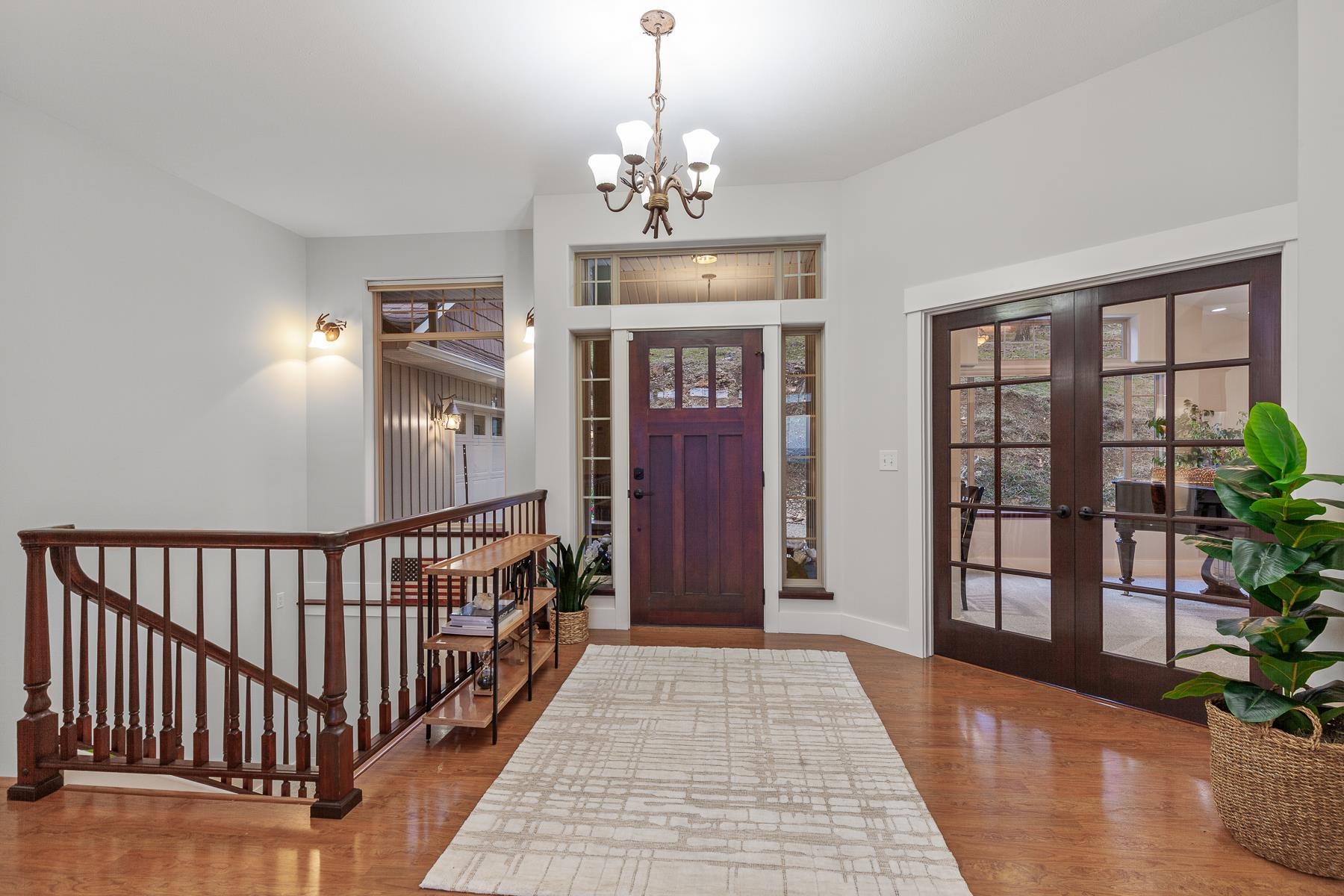 10309 N Lookout View Ln