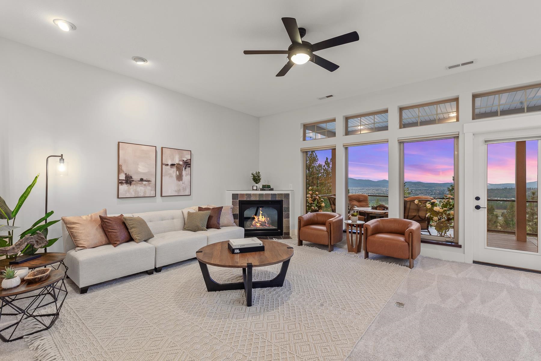 10309 N Lookout View Ln