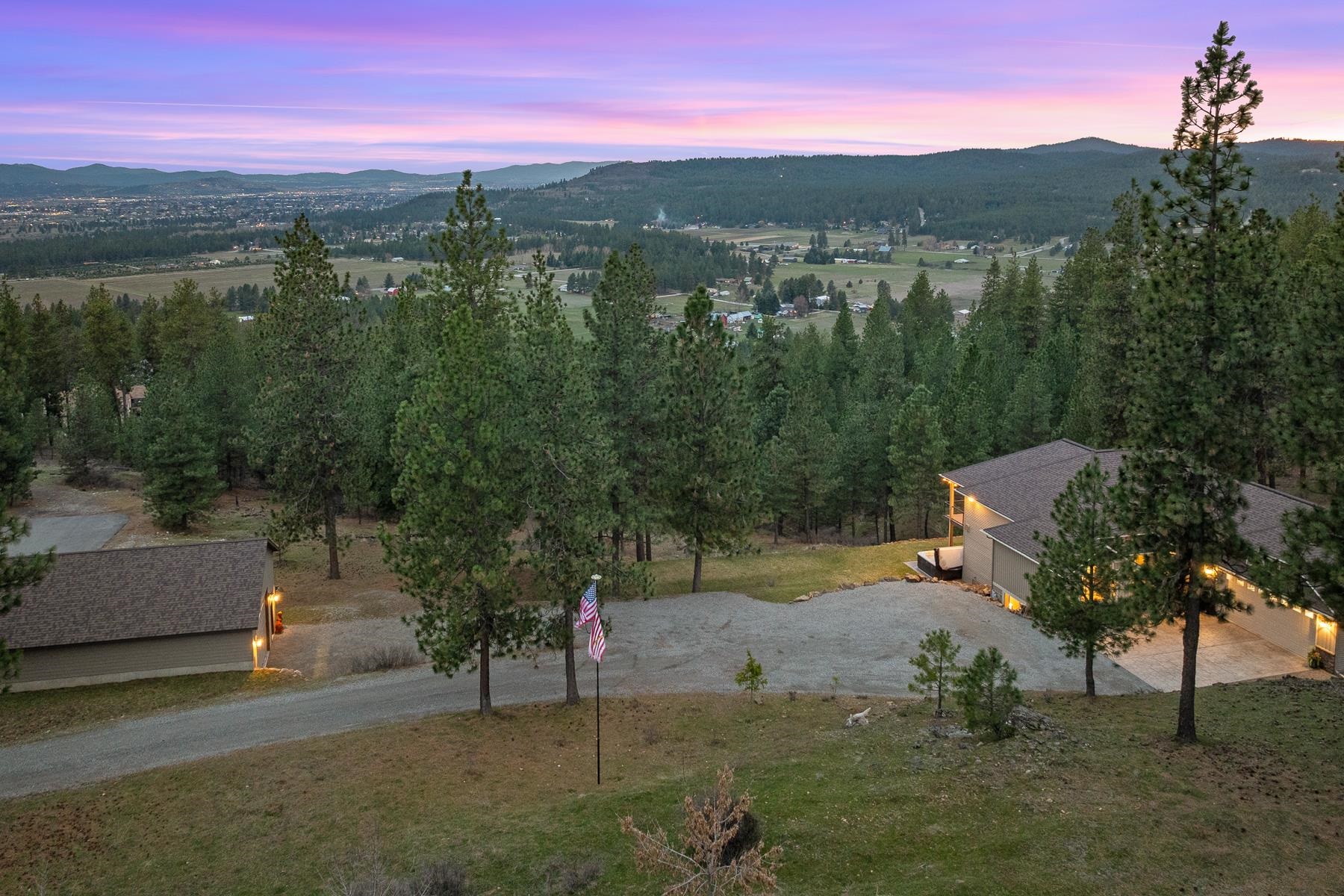 10309 N Lookout View Ln