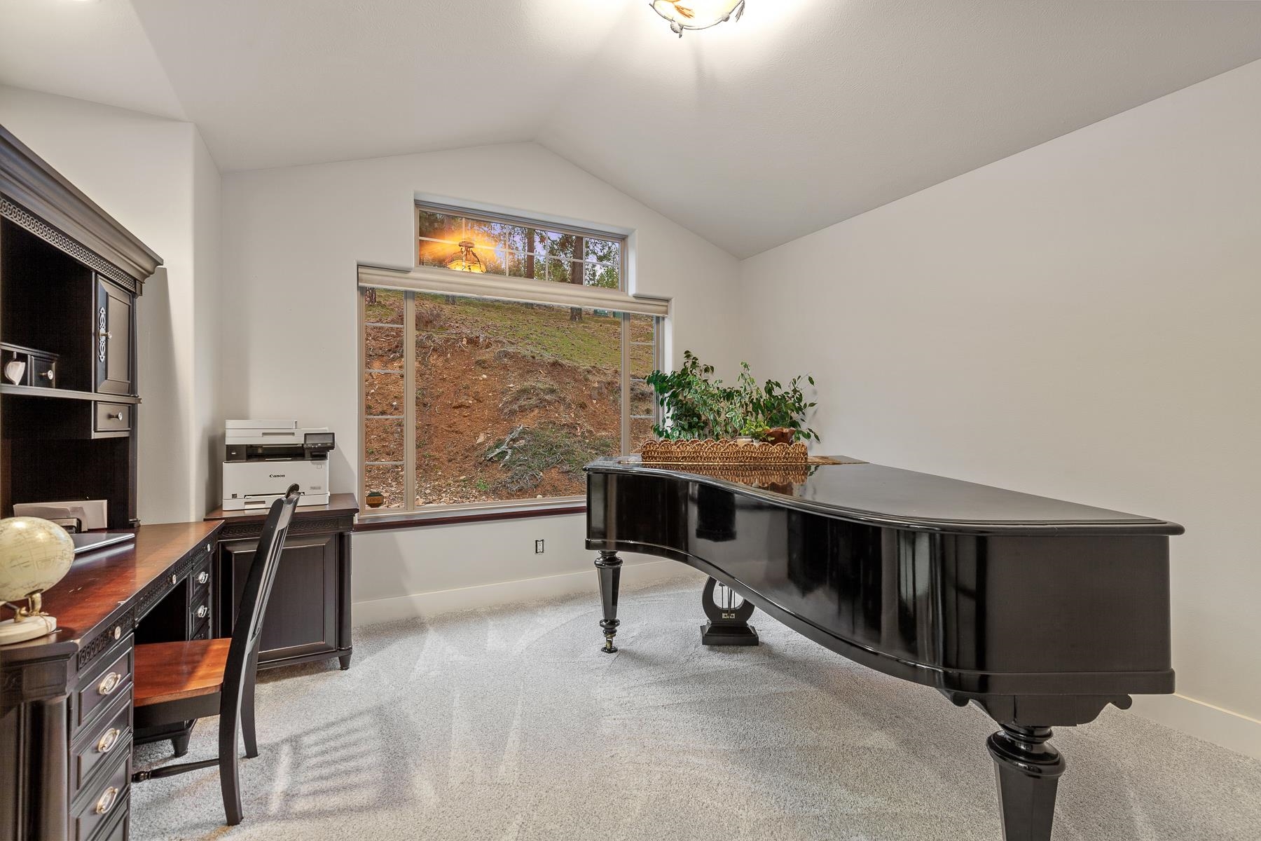 10309 N Lookout View Ln