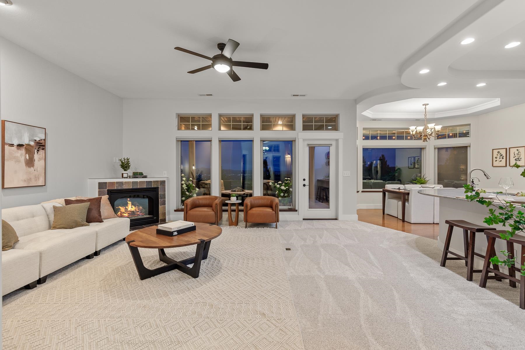 10309 N Lookout View Ln