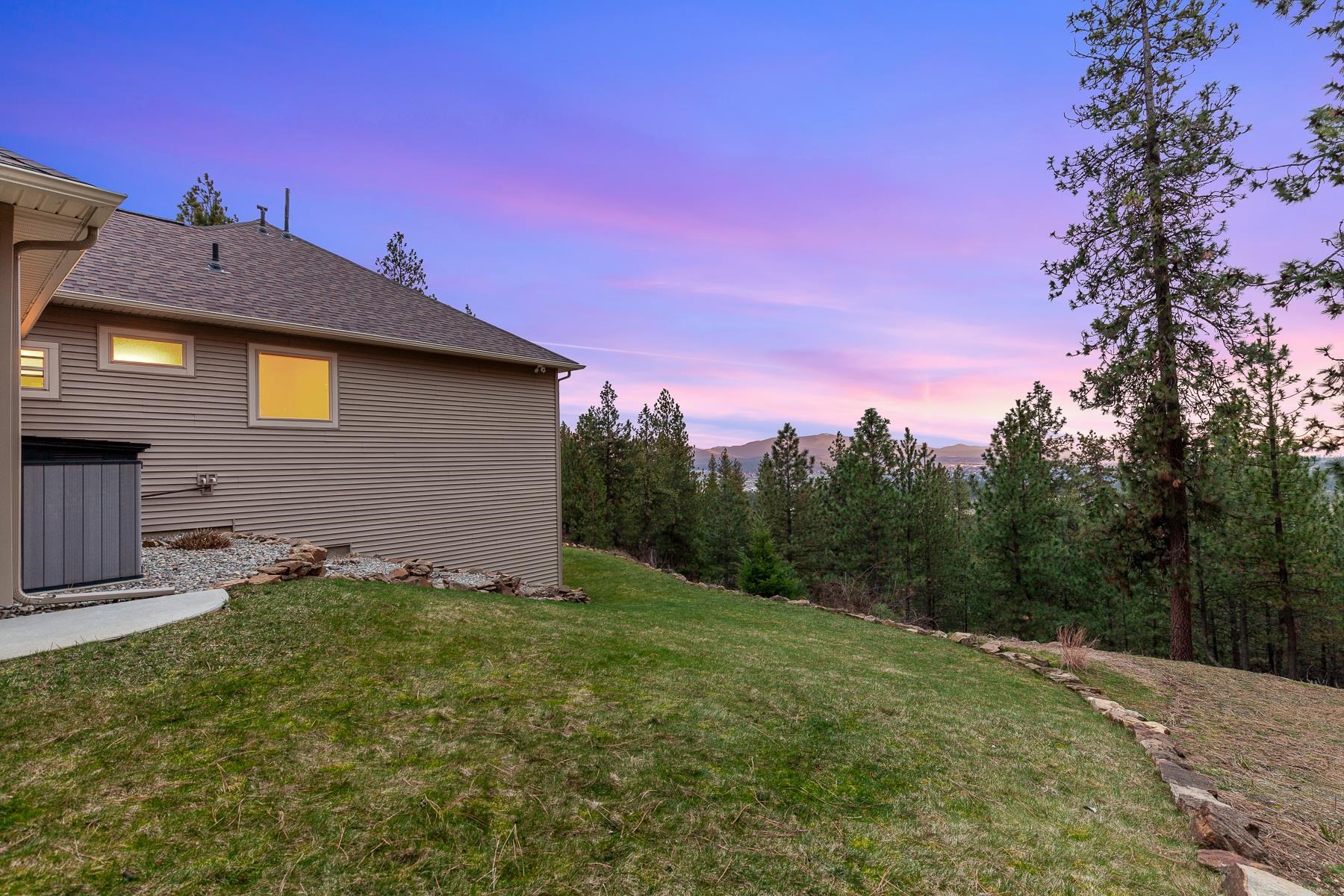 10309 N Lookout View Ln