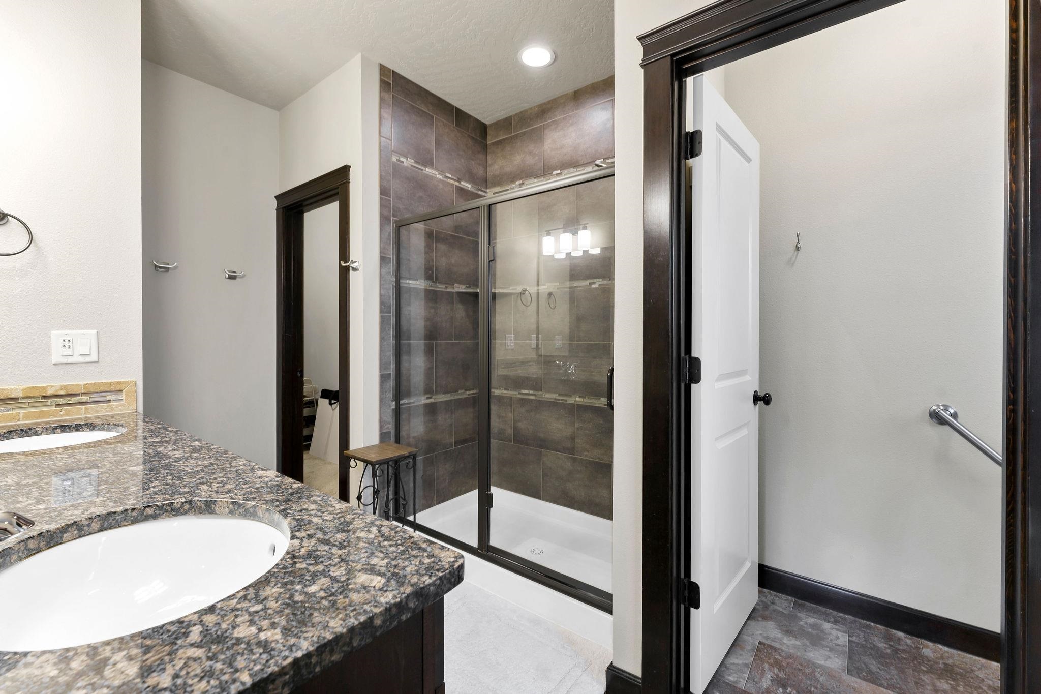35 S Parkview Ct
