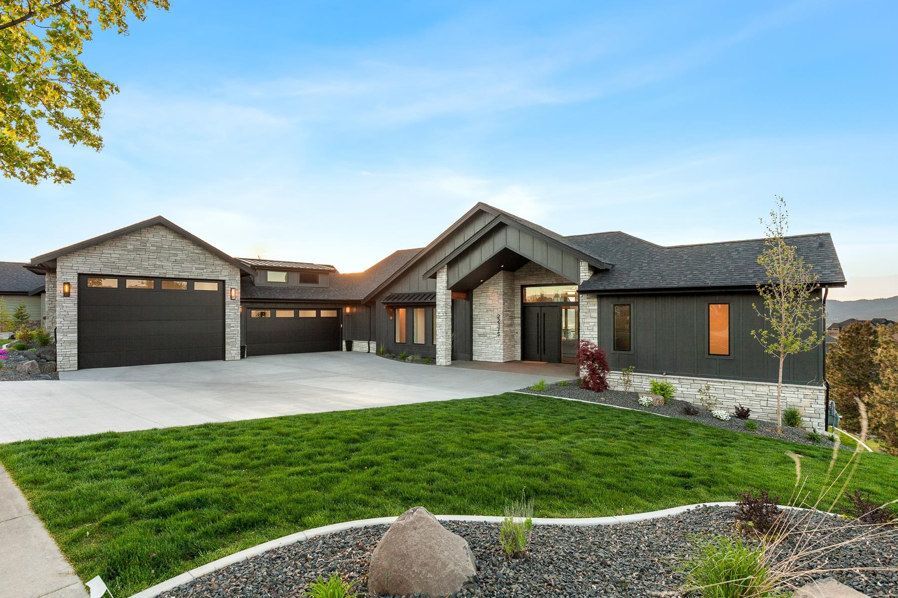 22175 E Bennett Ln