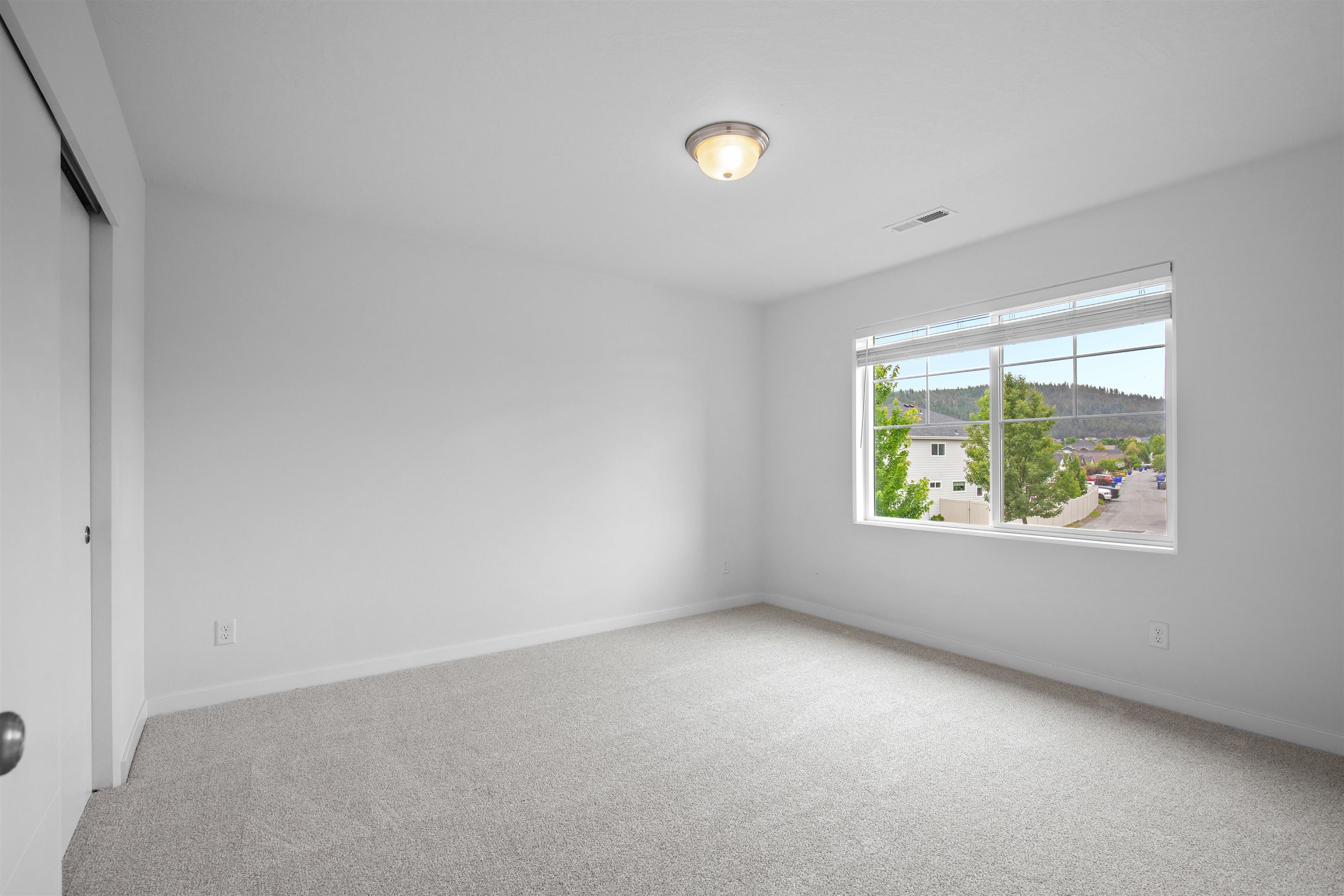 24559 E Blue Ridge Ave
