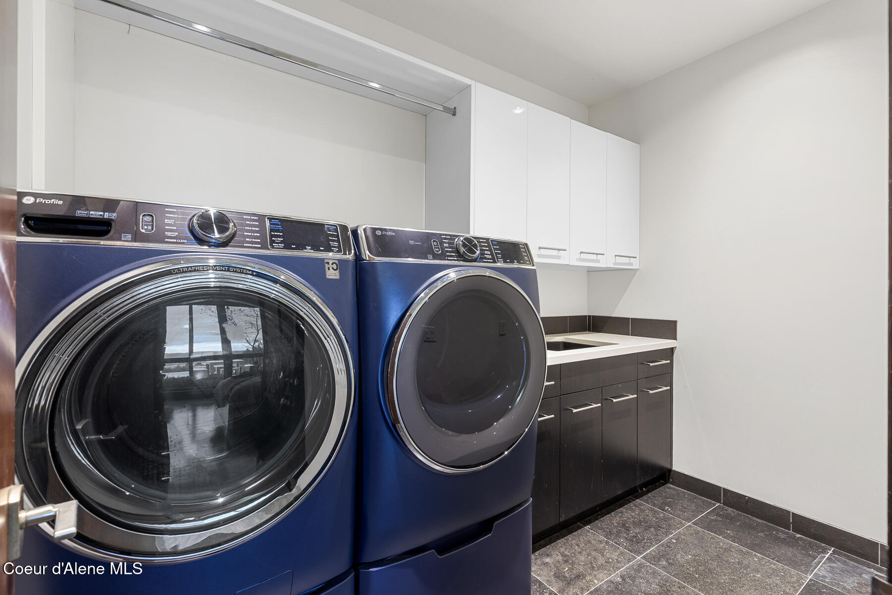 8014 W FOREVER VIEW DR, Coeur d'Alene