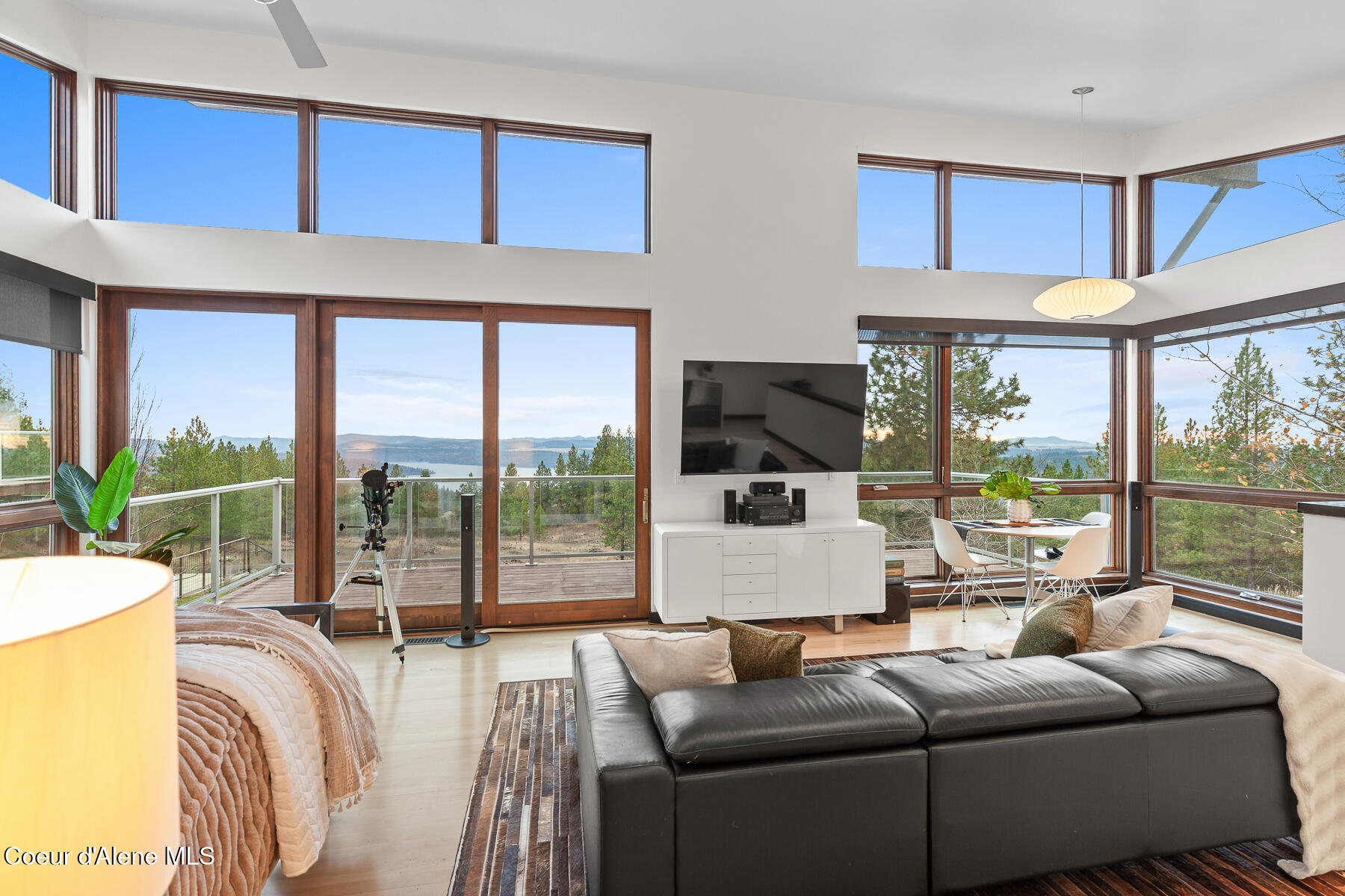 8014 W FOREVER VIEW DR, Coeur d'Alene
