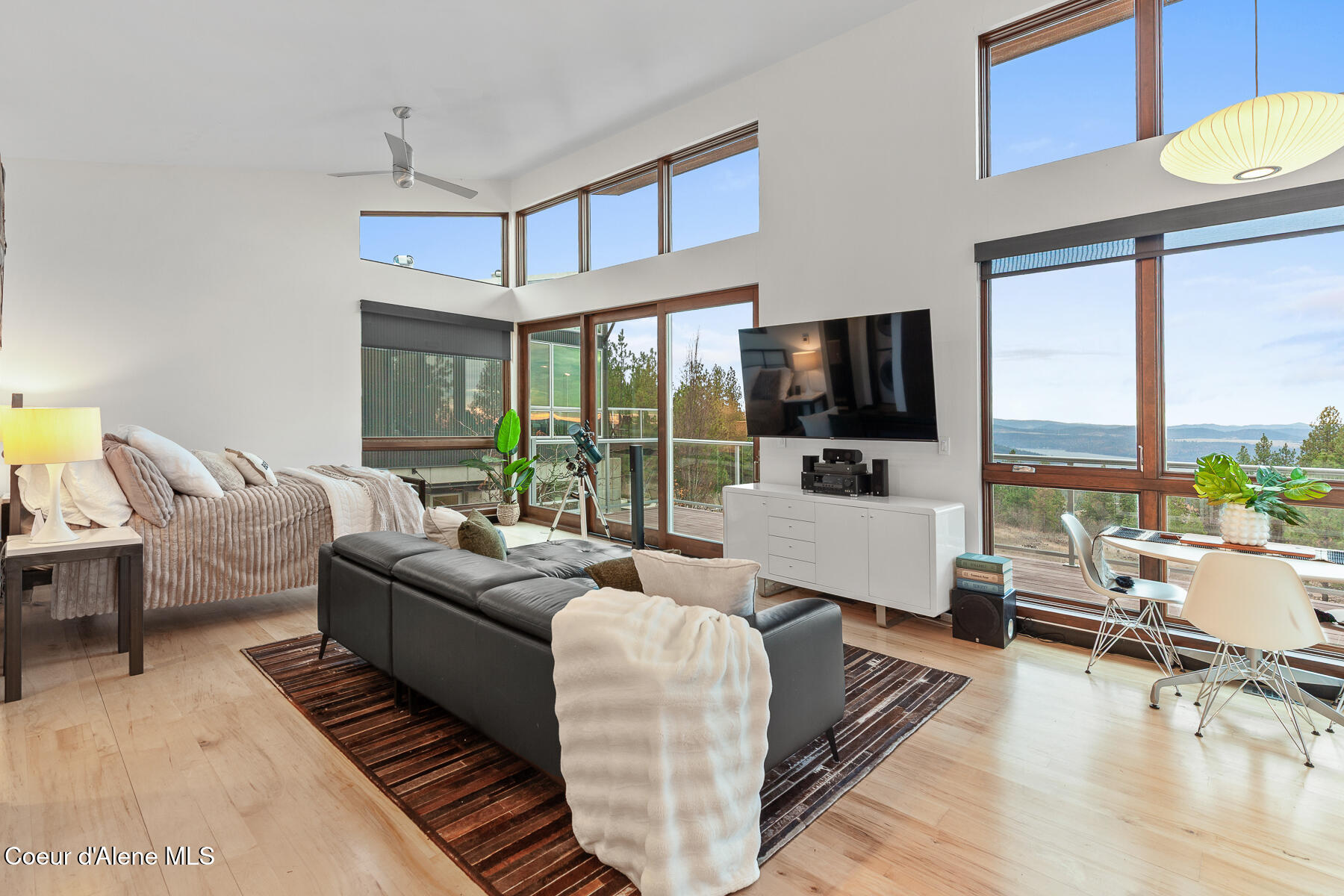 8014 W FOREVER VIEW DR, Coeur d'Alene