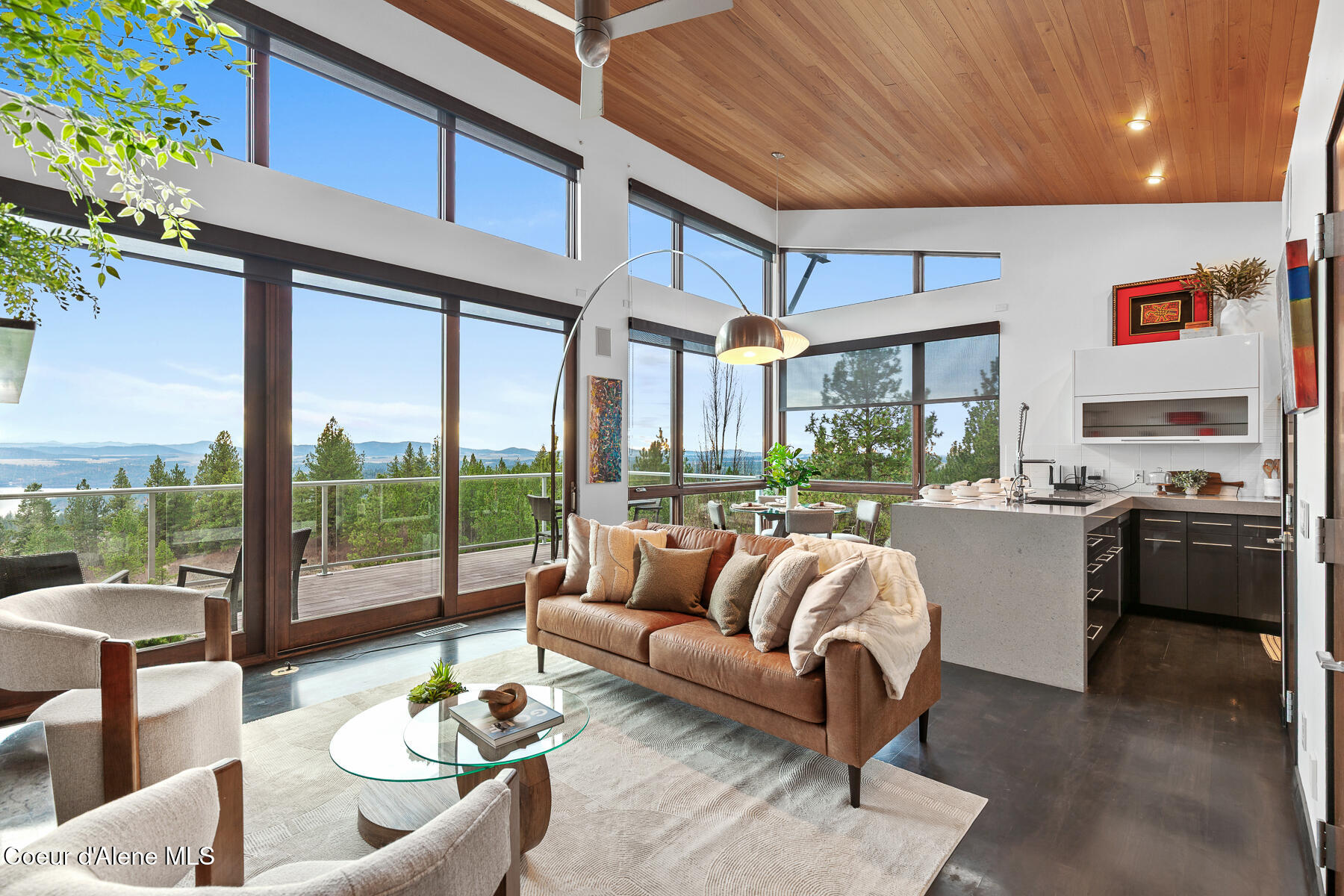 8014 W FOREVER VIEW DR, Coeur d'Alene