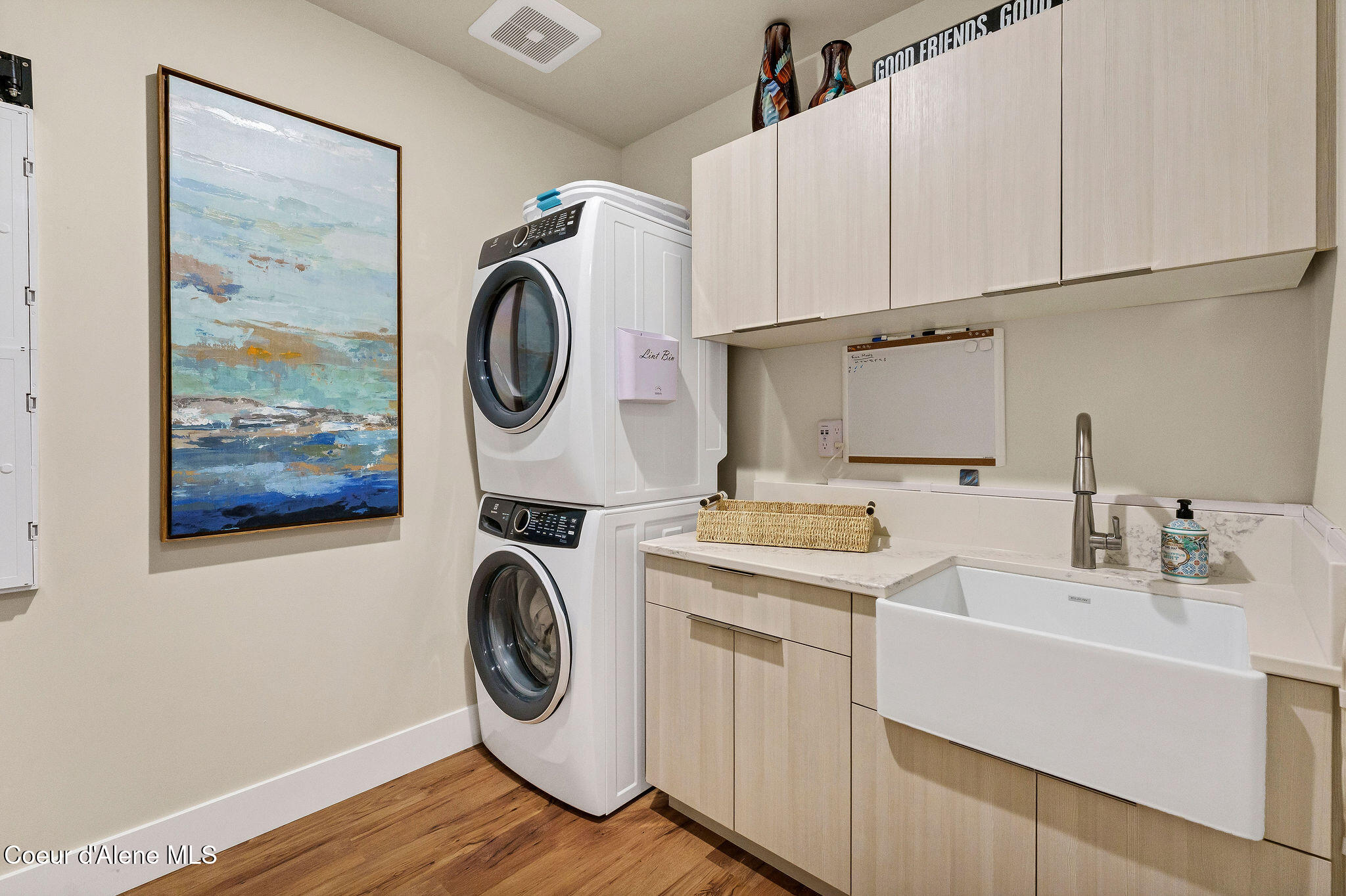 1579 W Riverstone DR, UNIT 301, Coeur d'Alene Unit: UNIT 301