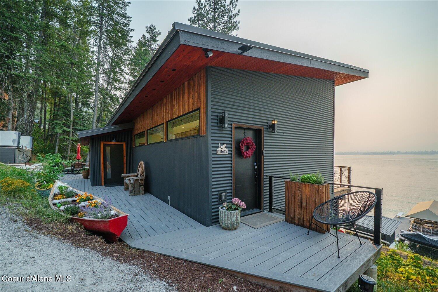 3753 Bottle Bay RD