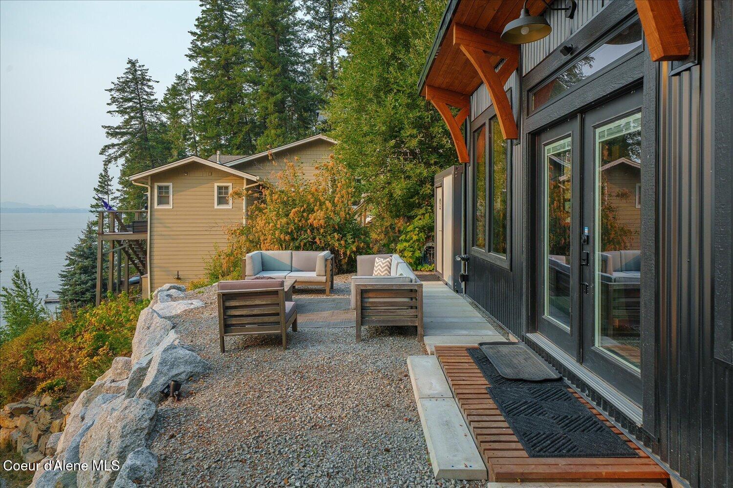 3753 Bottle Bay RD