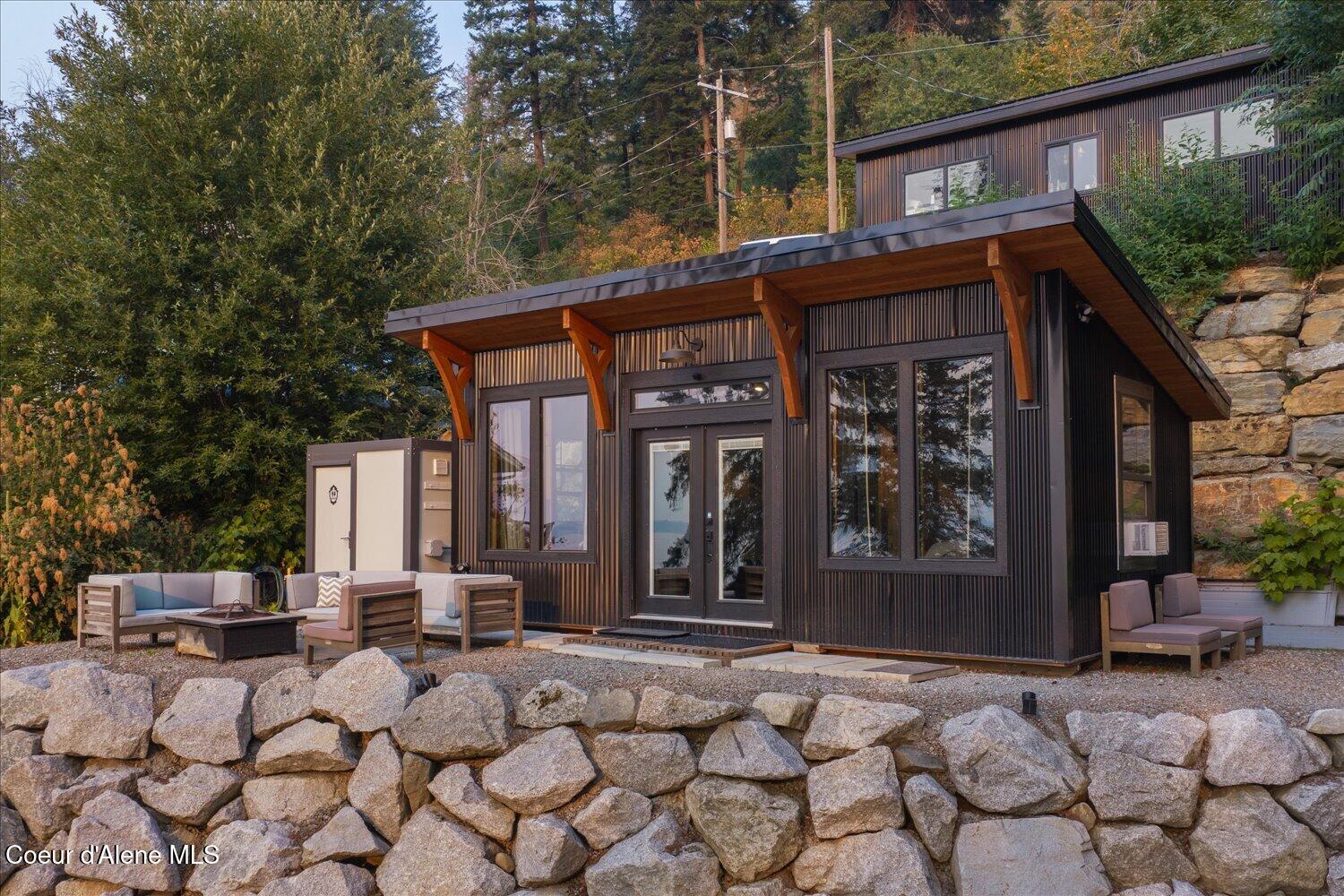 3753 Bottle Bay RD