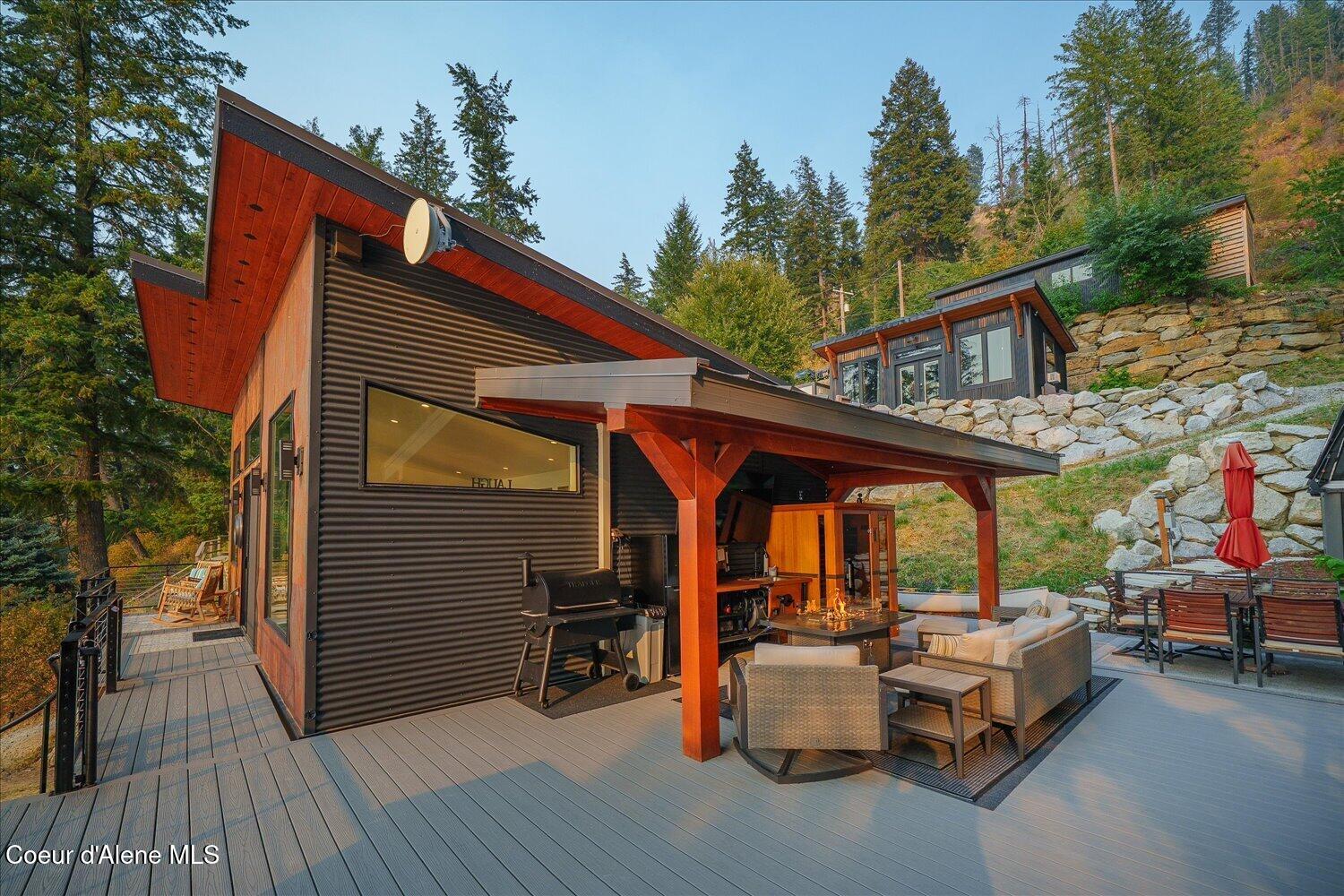 3753 Bottle Bay RD