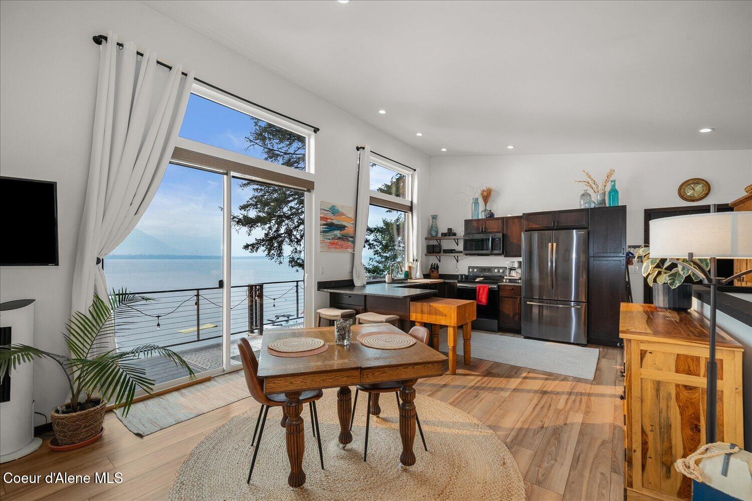 3753 Bottle Bay RD