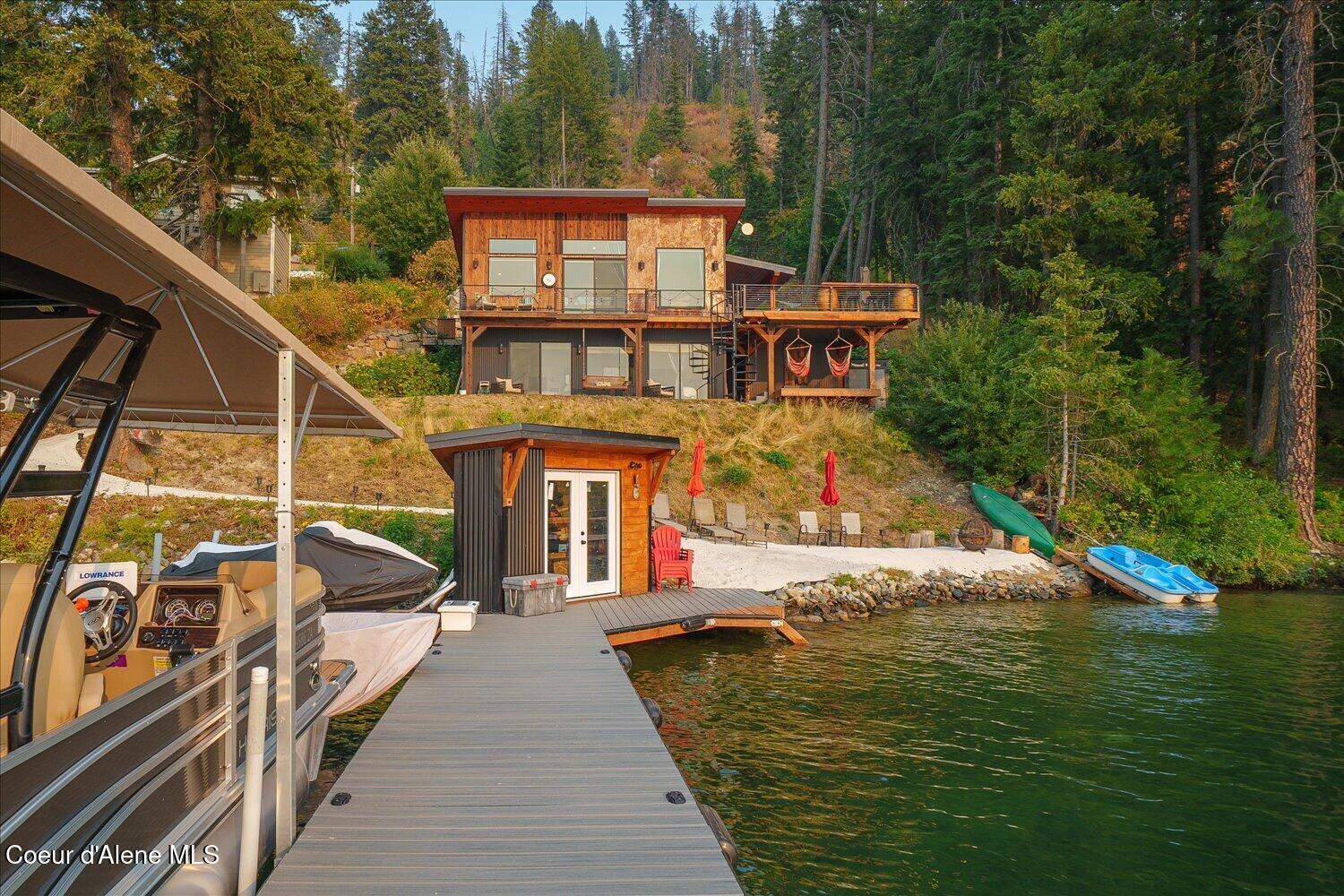 3753 Bottle Bay RD