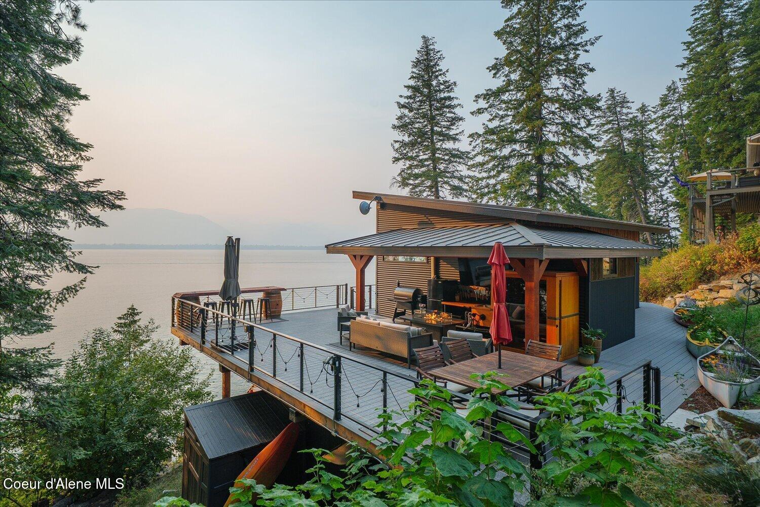 3753 Bottle Bay RD