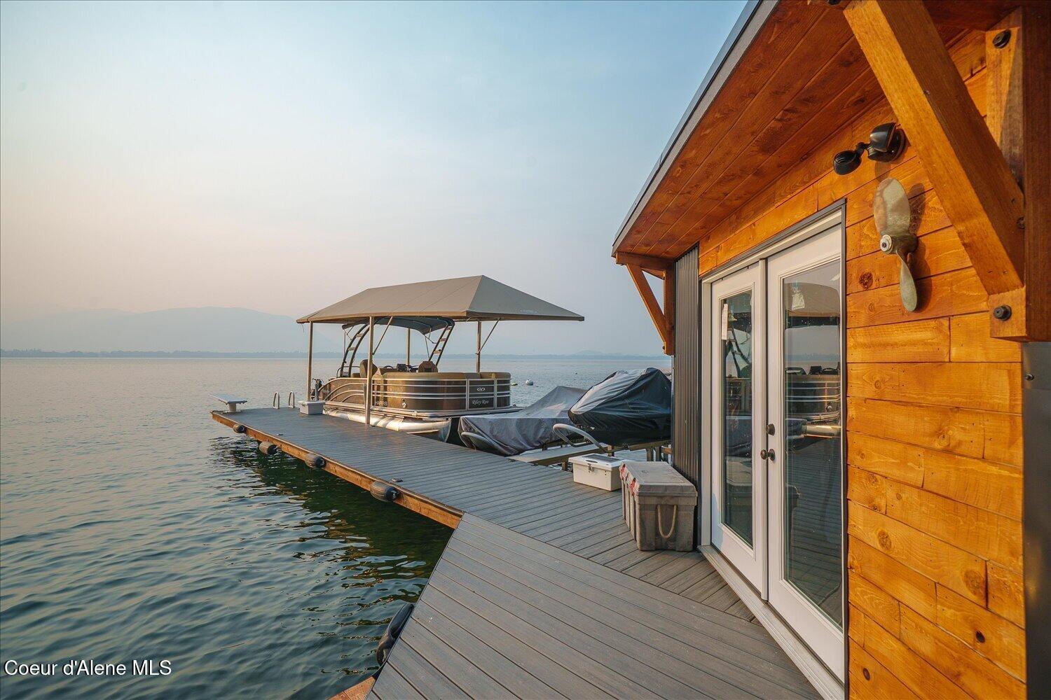 3753 Bottle Bay RD