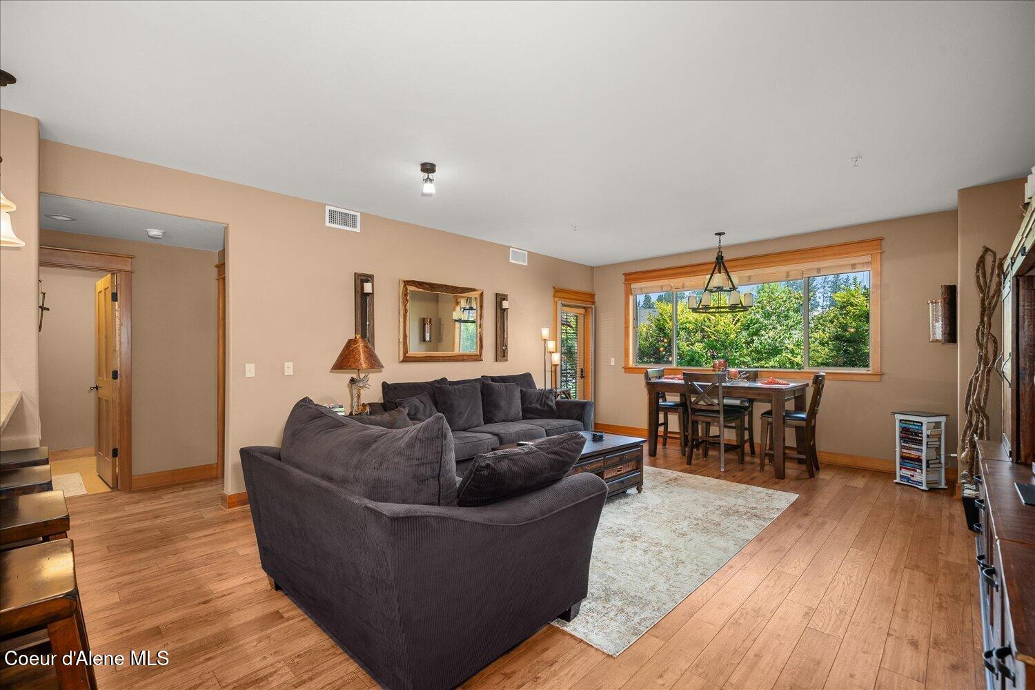 2151 N Main St, 208, Coeur d'Alene Unit: 208
