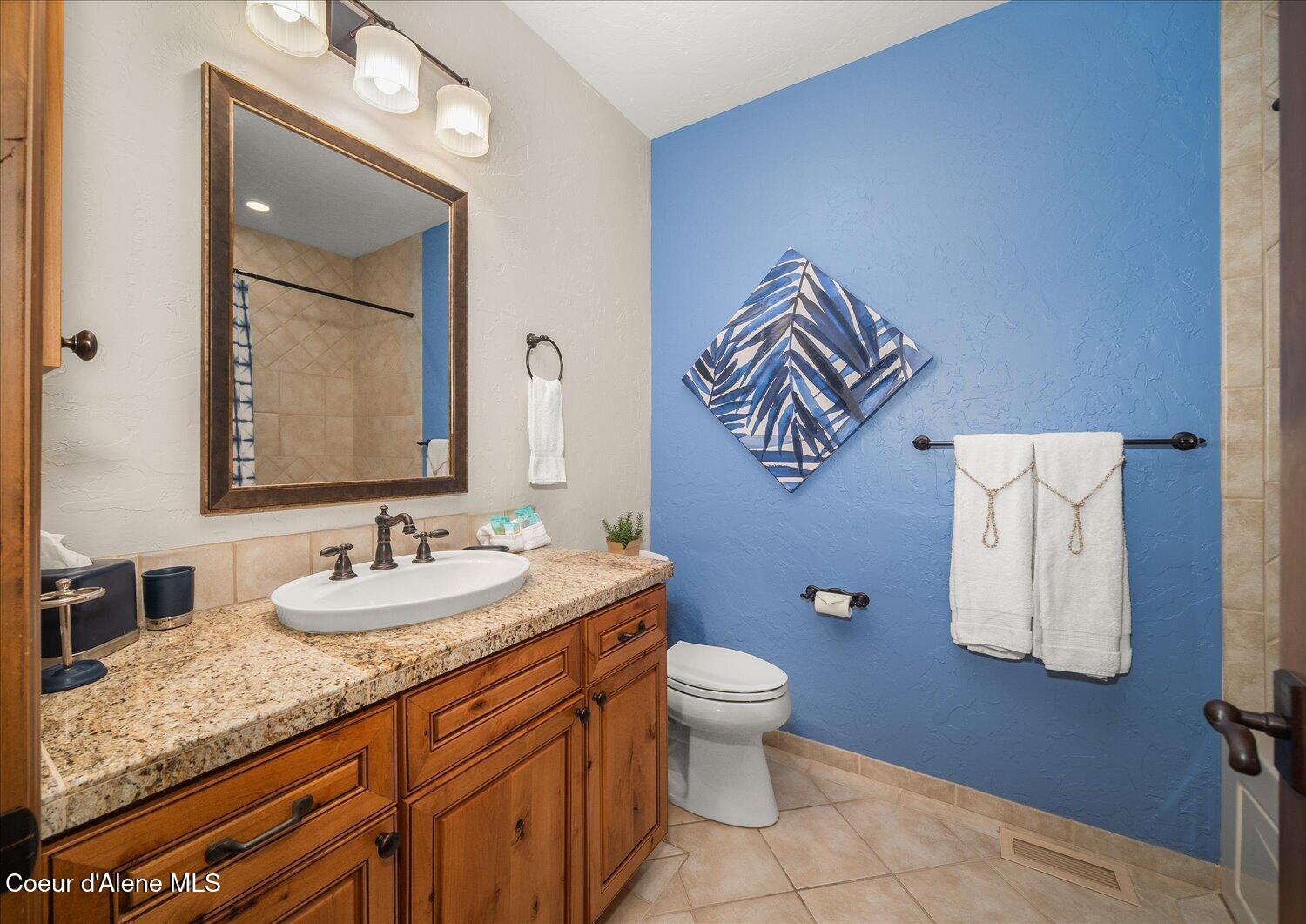 2056 W Bellerive LN, UNIT 103, Coeur d'Alene Unit: UNIT 103