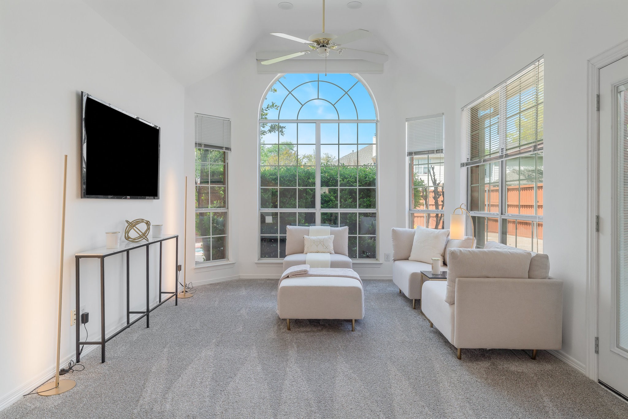 4421 Turnberry Court