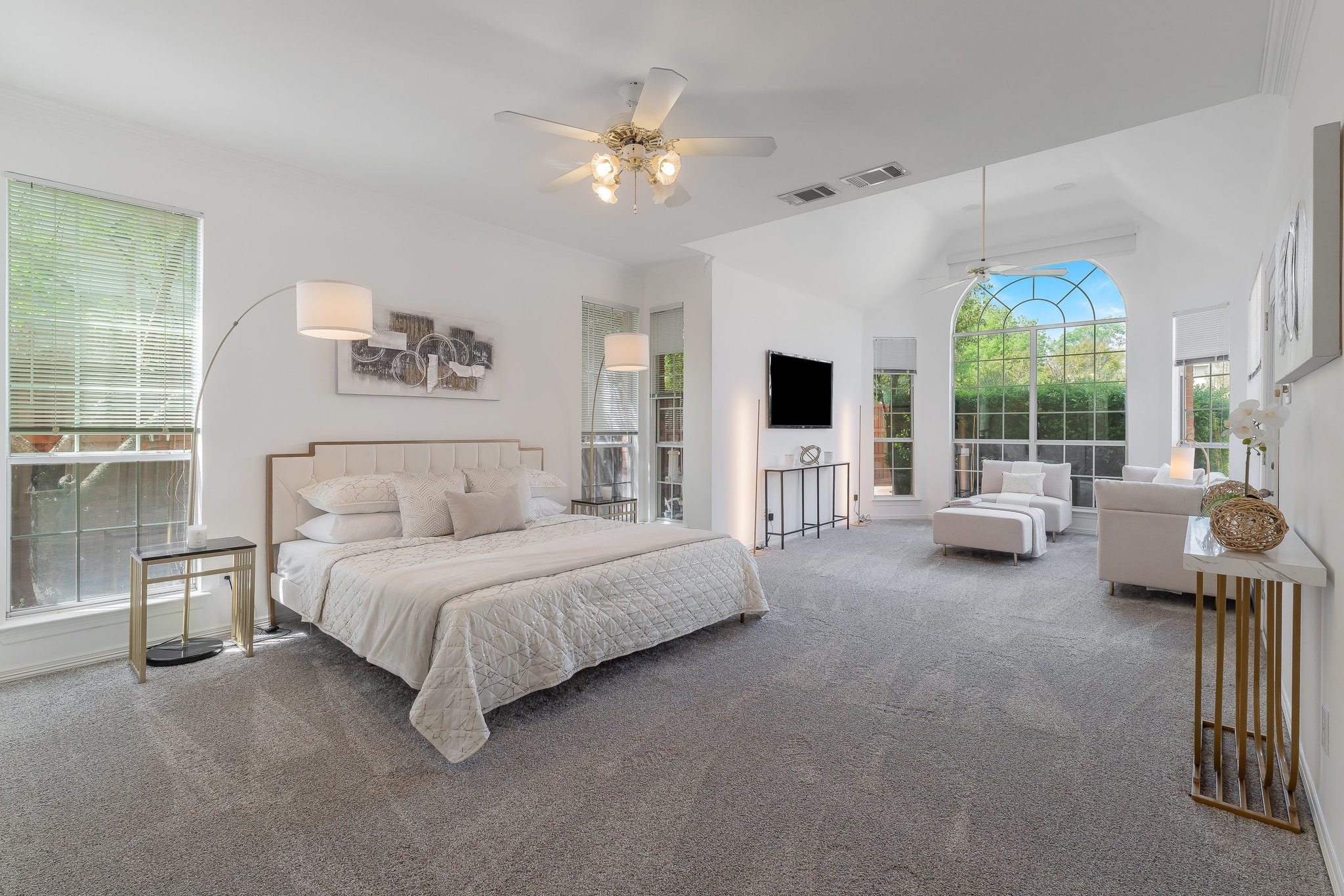 4421 Turnberry Court