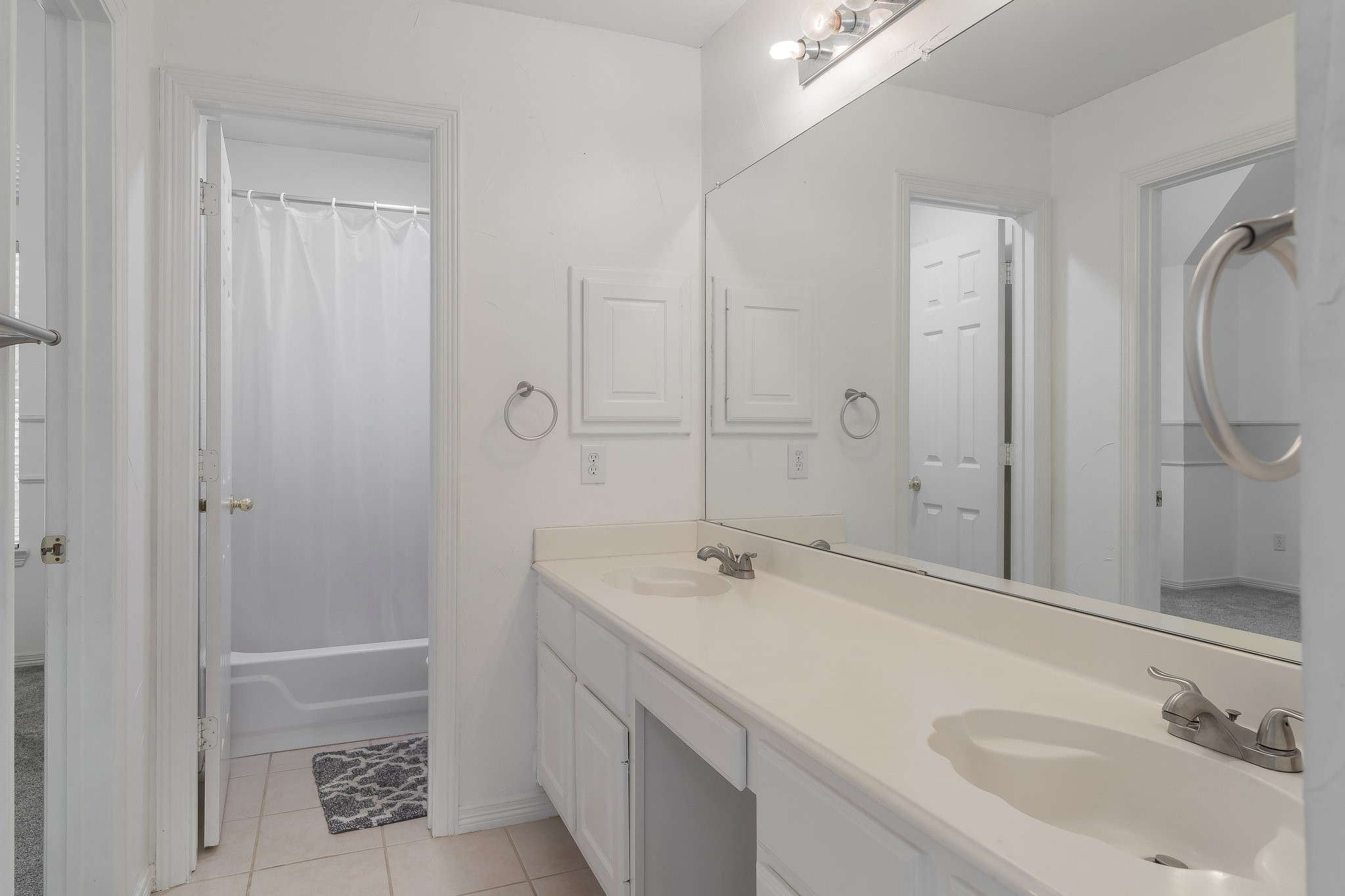 4421 Turnberry Court