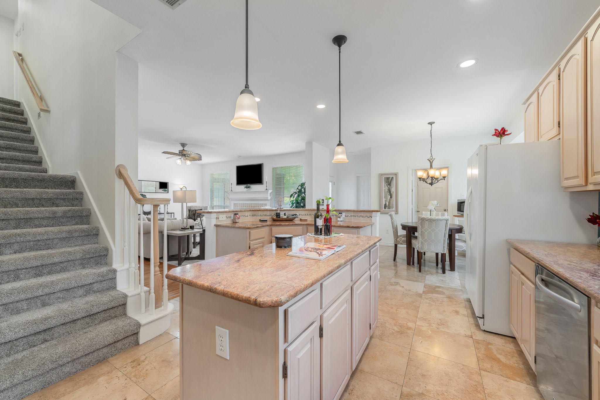 4421 Turnberry Court