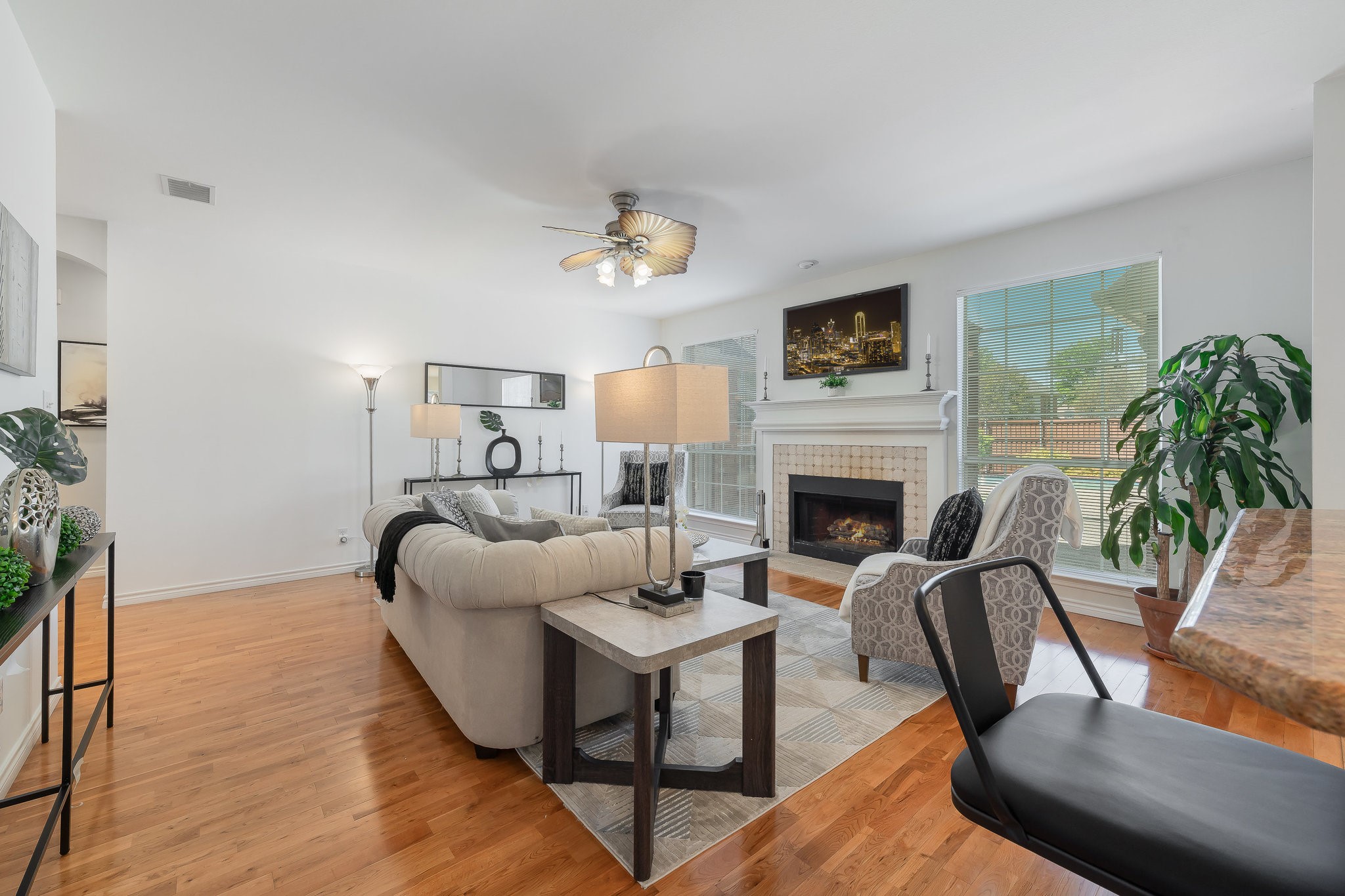 4421 Turnberry Court
