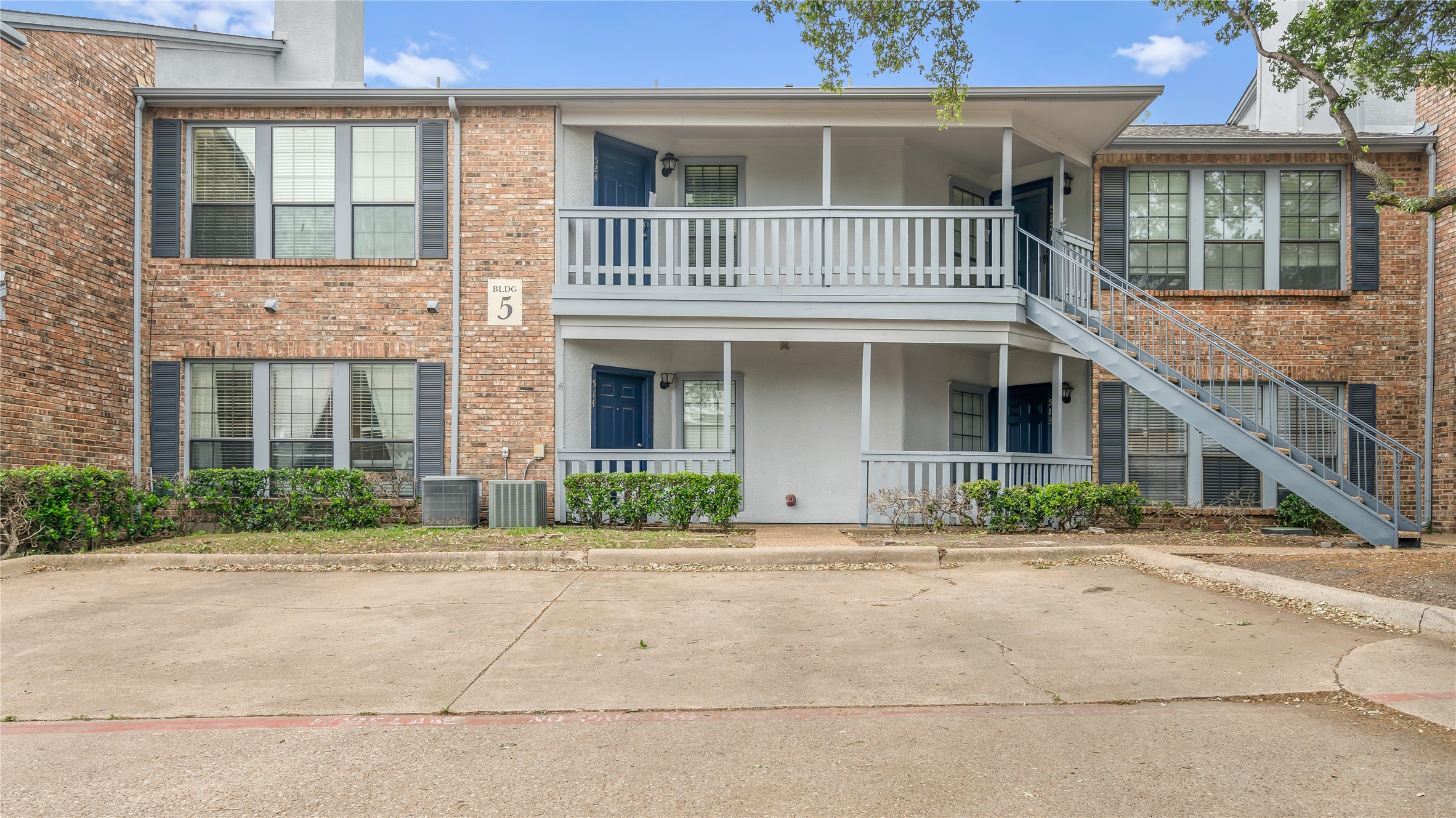3101 Townbluff Drive 524