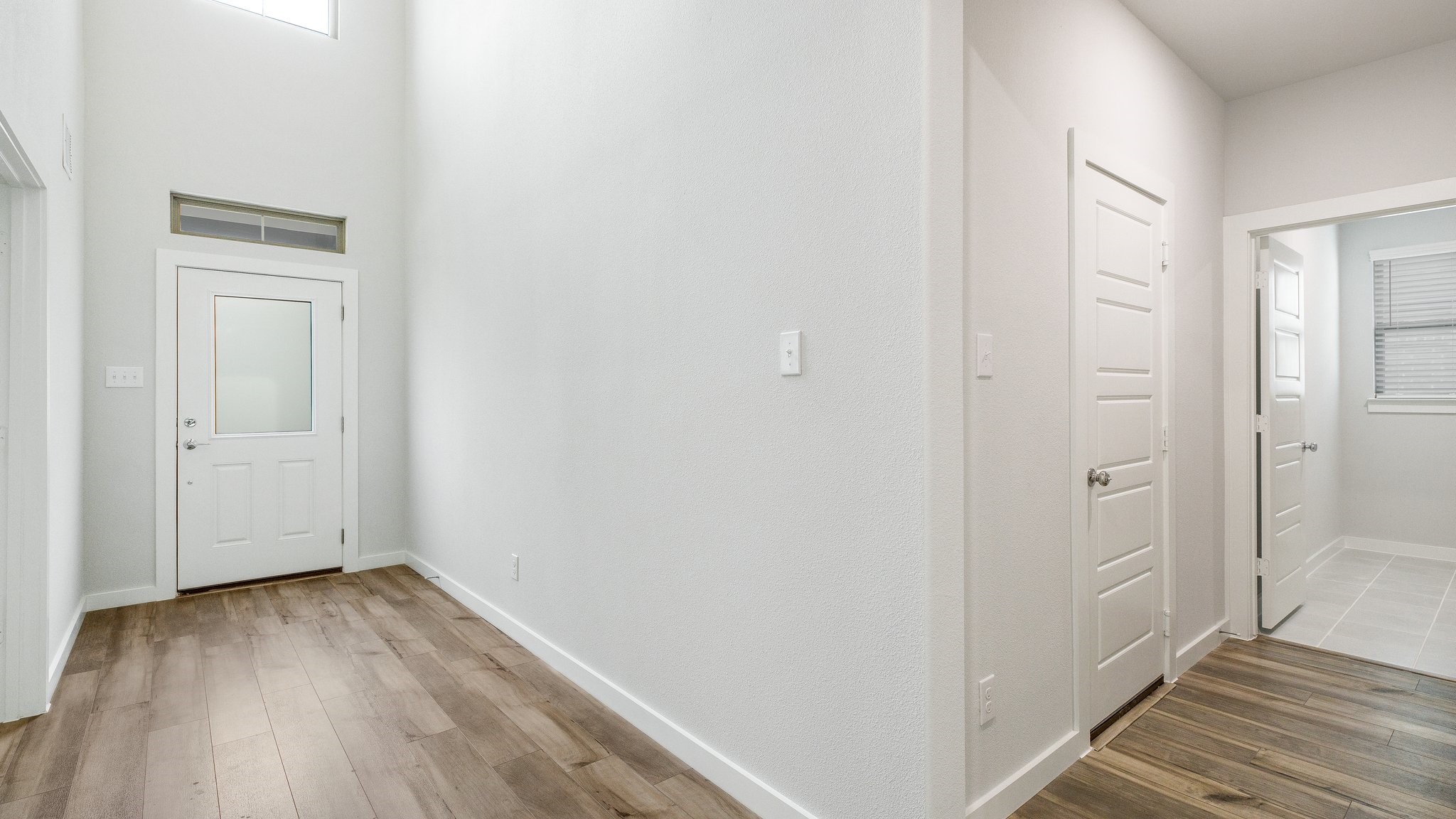 3815 Kenwood Drive