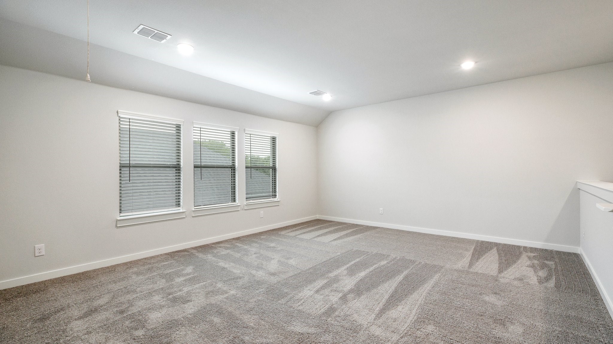 3815 Kenwood Drive