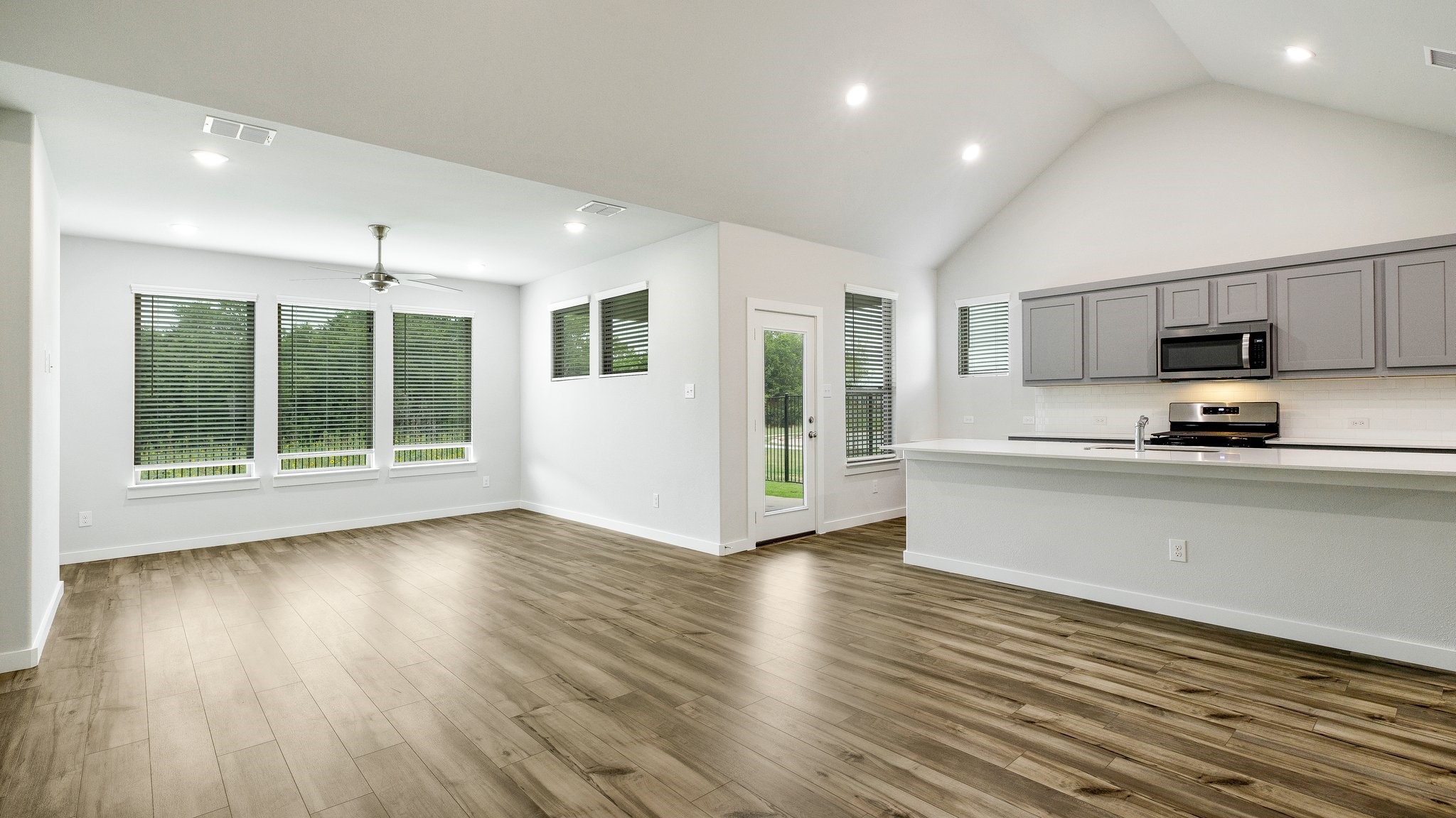 3815 Kenwood Drive