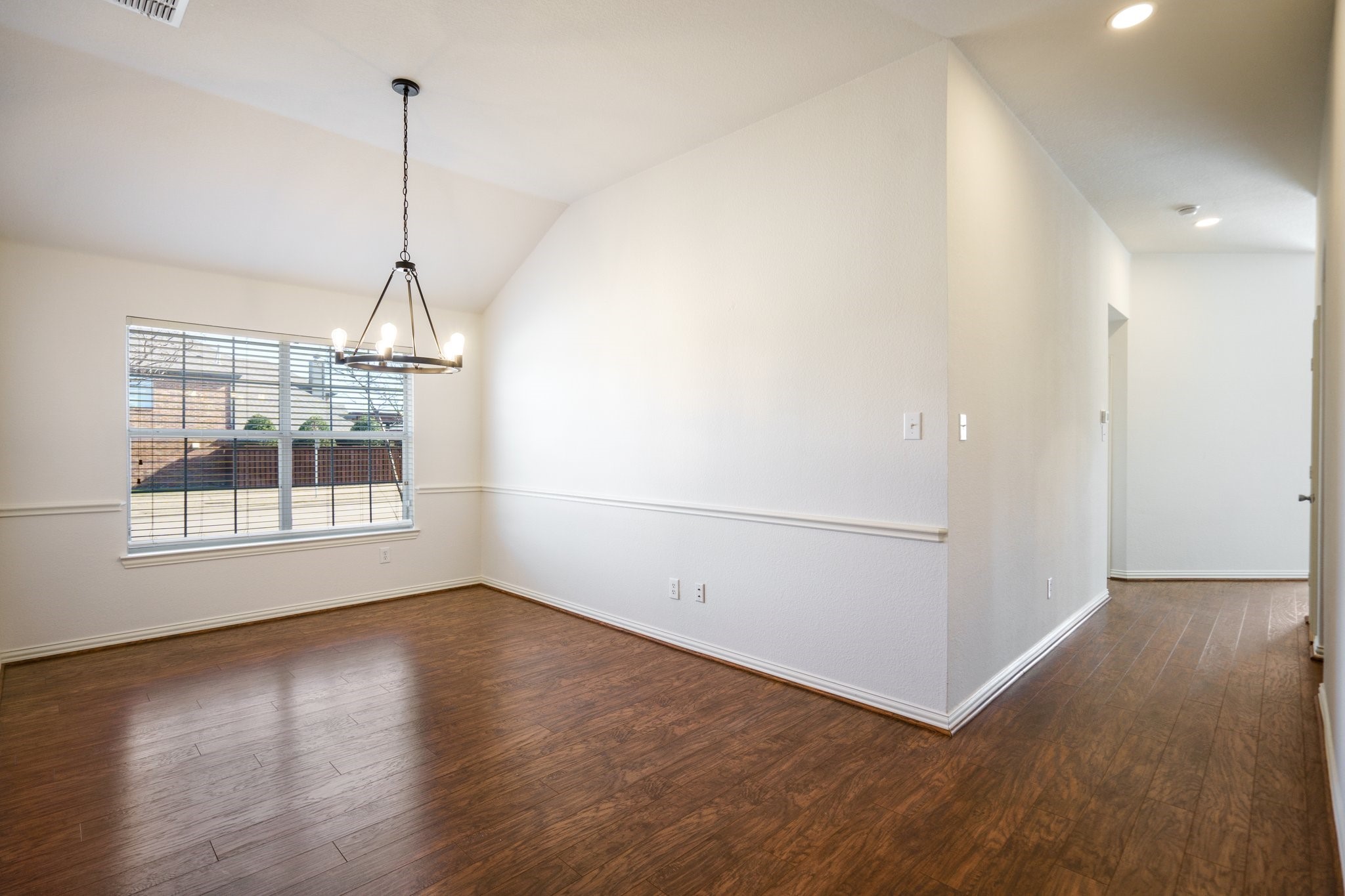 417 Connemara Trail