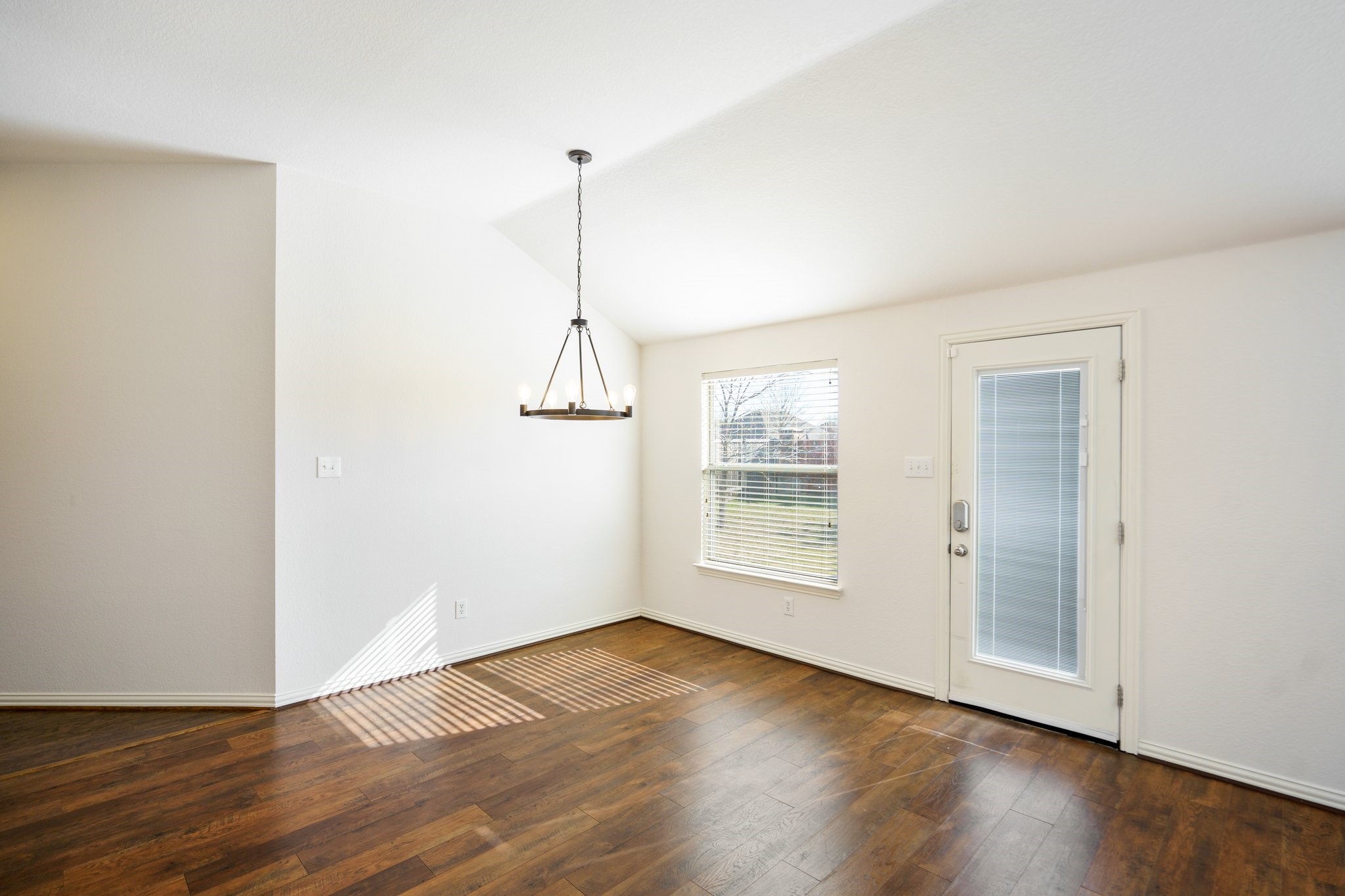 417 Connemara Trail