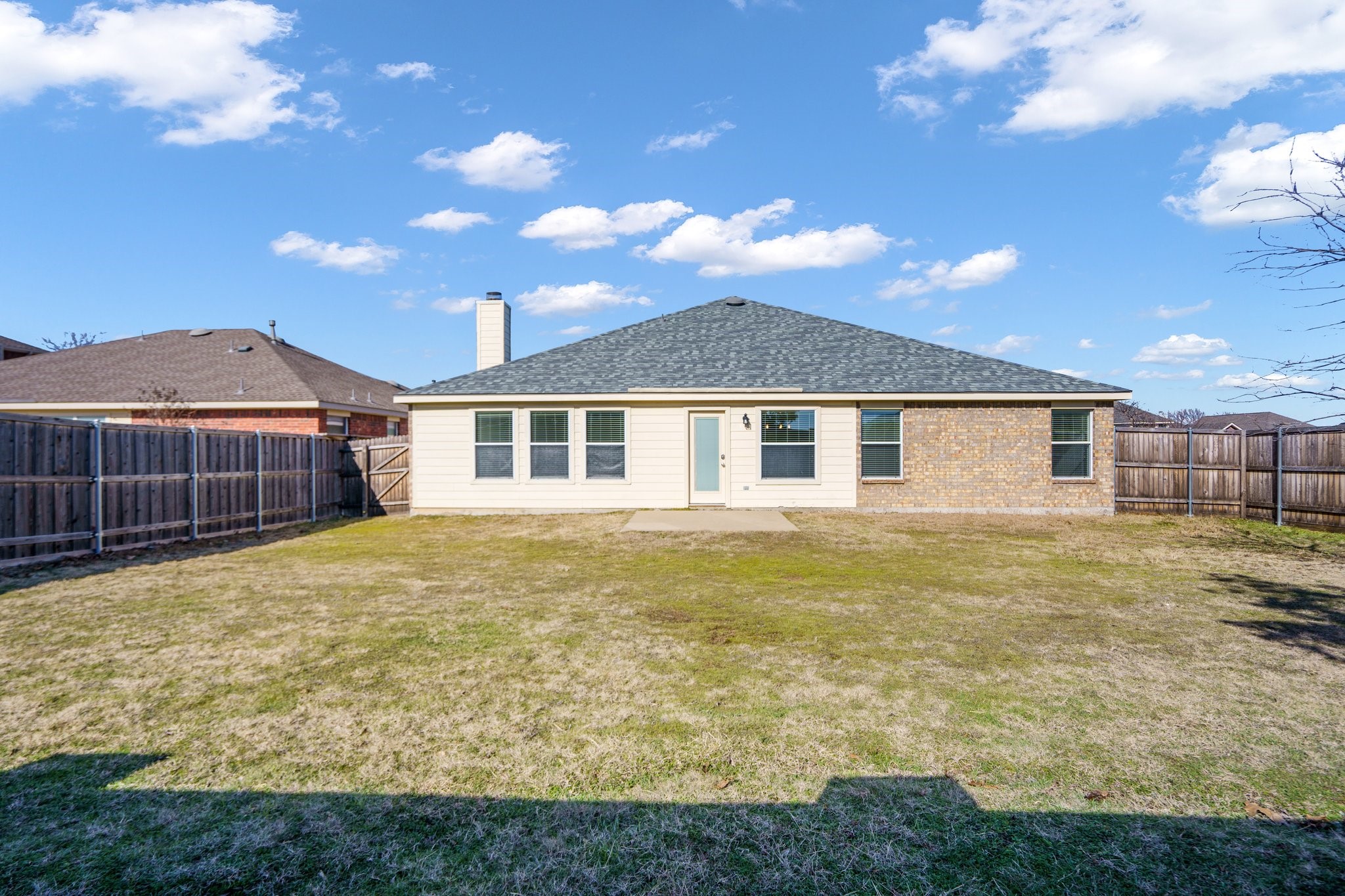 417 Connemara Trail