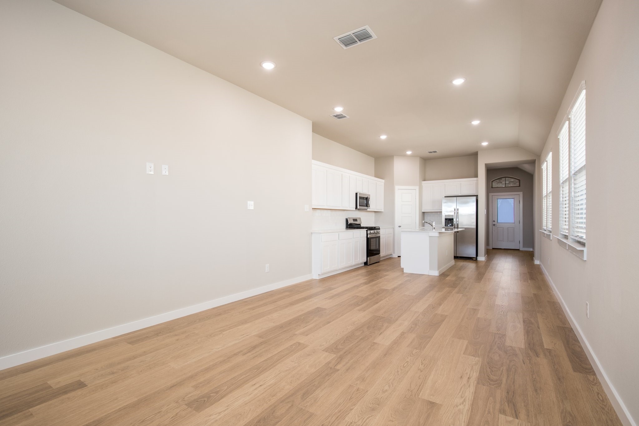 525 Ridgedale