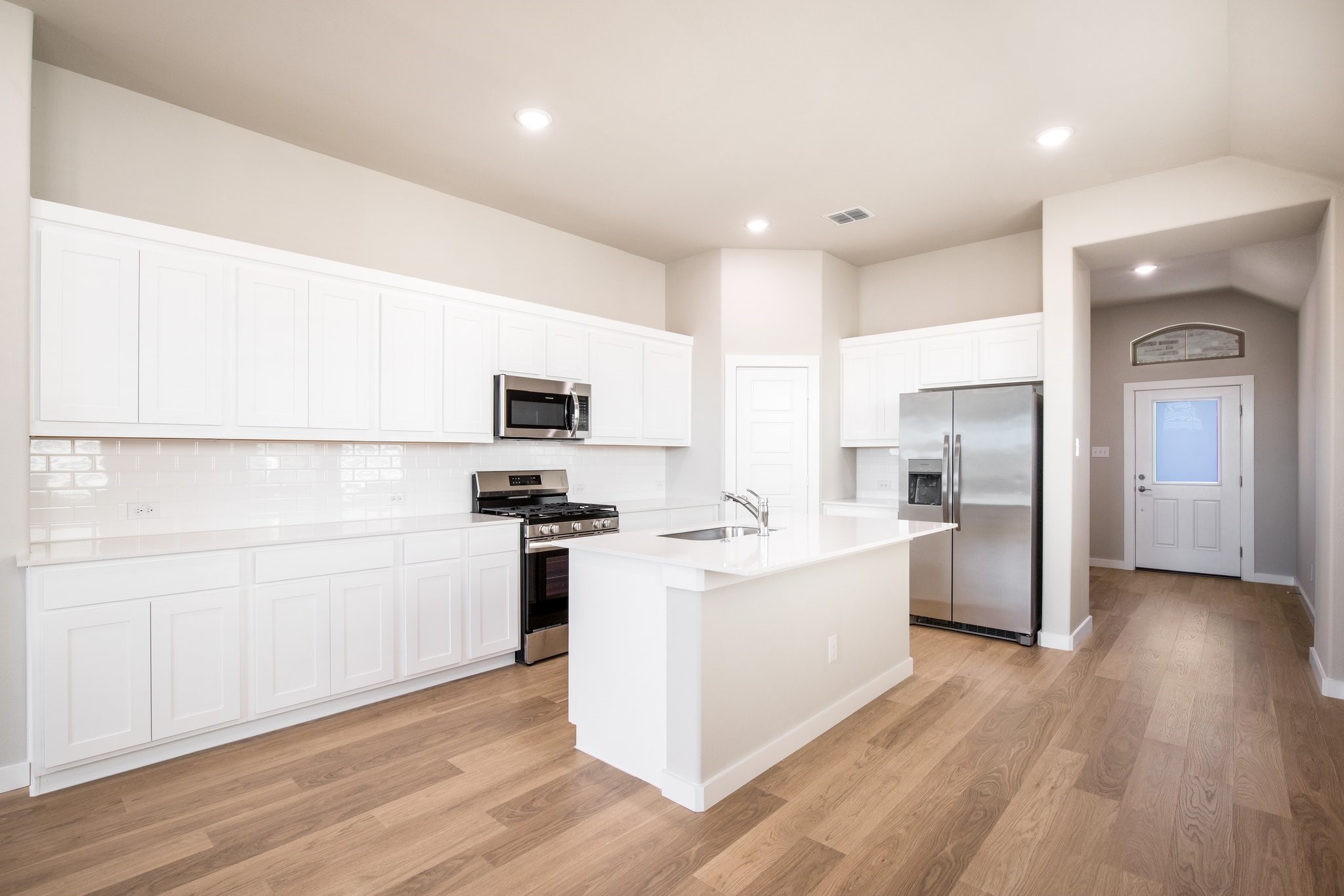 525 Ridgedale