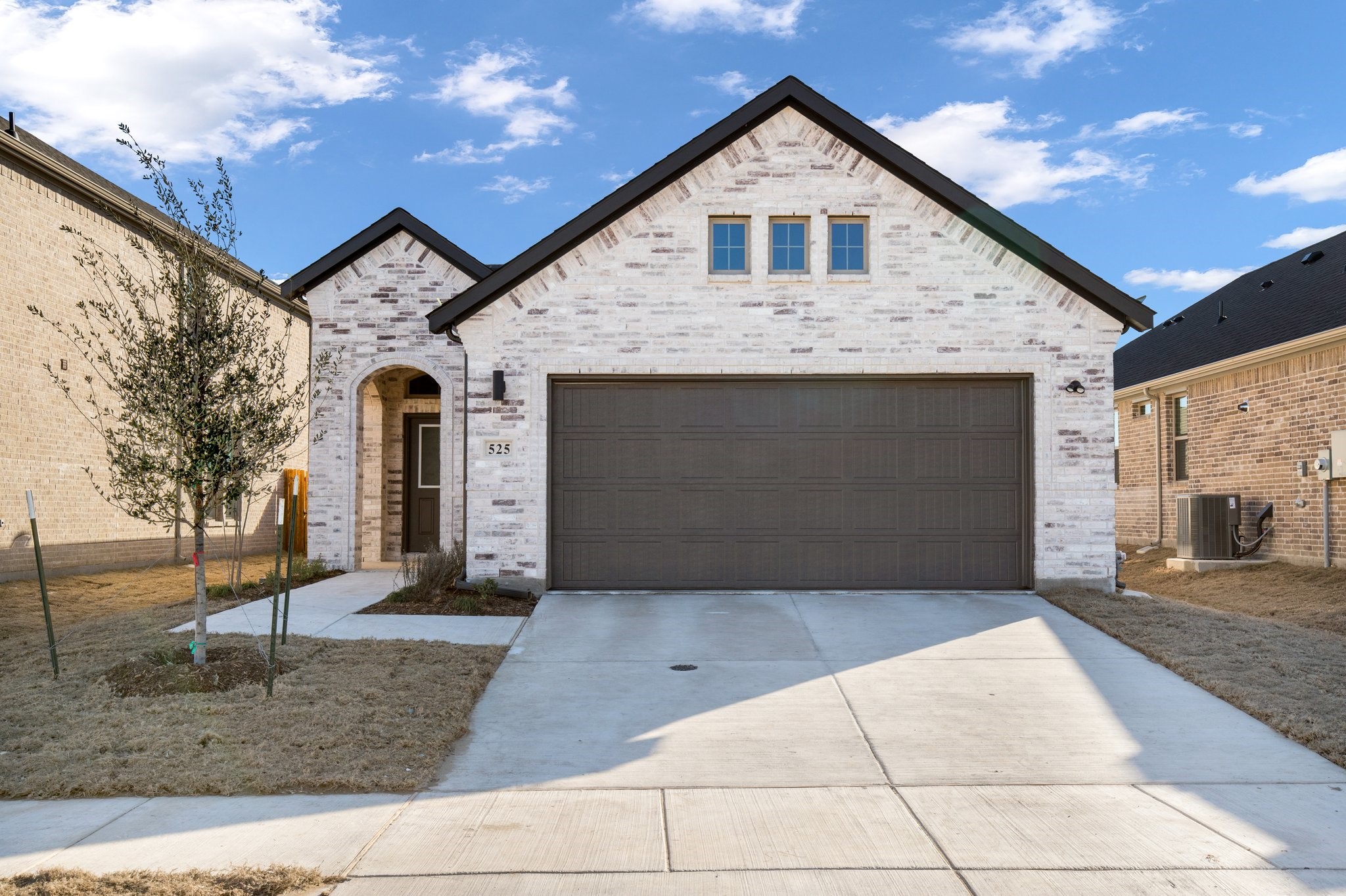 525 Ridgedale